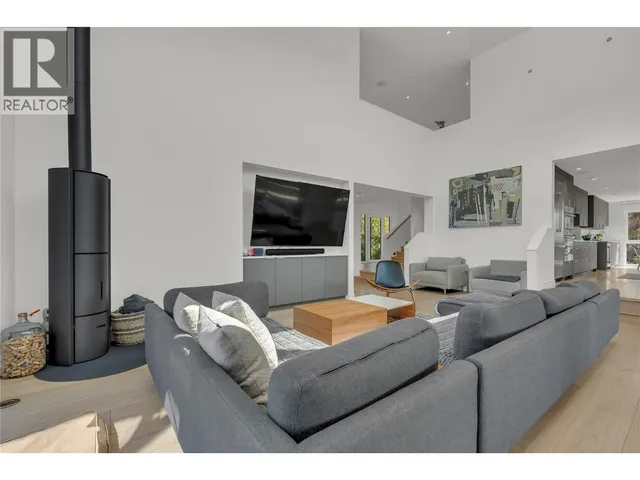 1053 OHLHAUSEN ROAD, Penticton 5