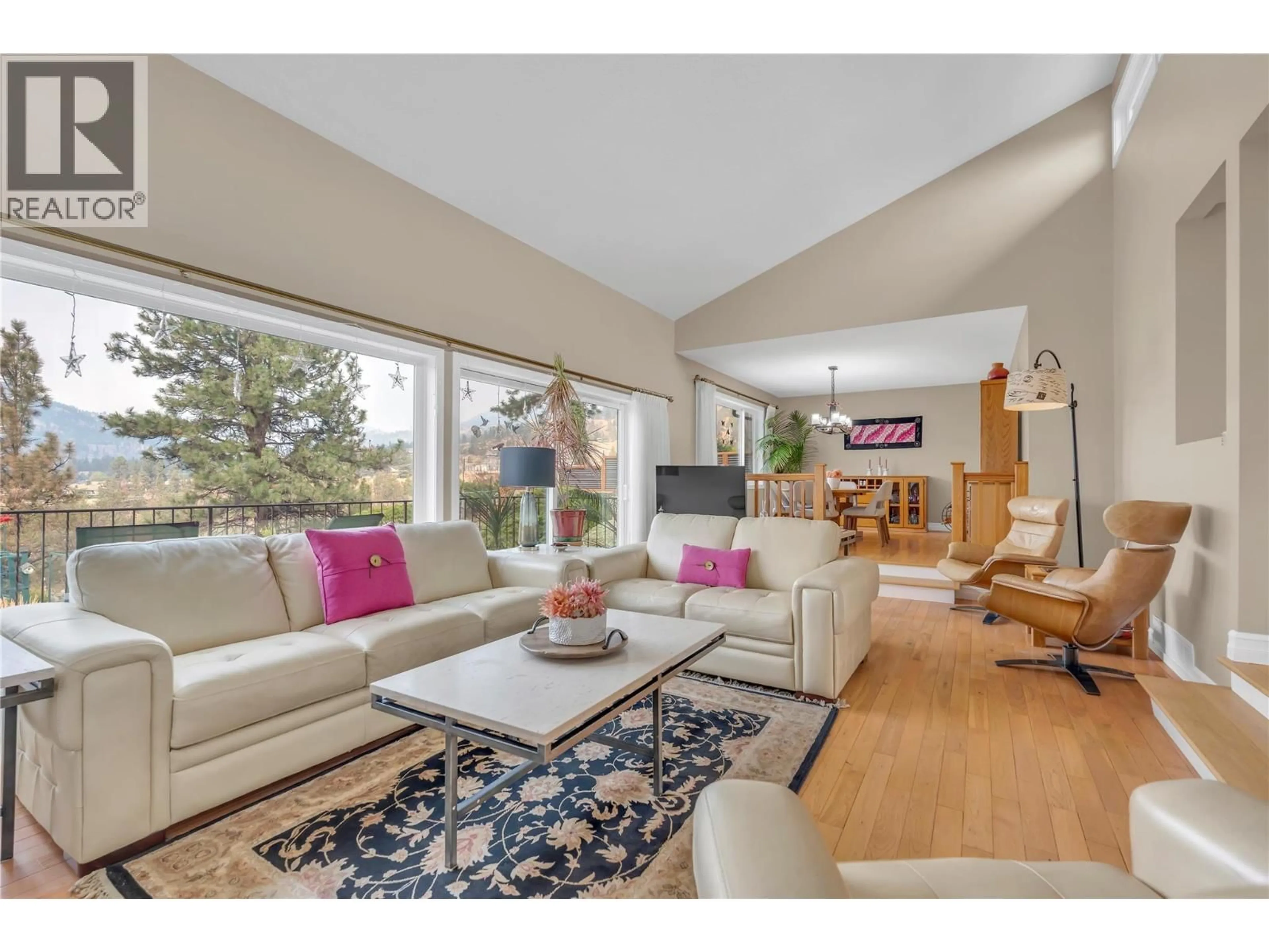 Living room with furniture, unknown for 162 WESTVIEW PLACE, Penticton British Columbia V2A7W2