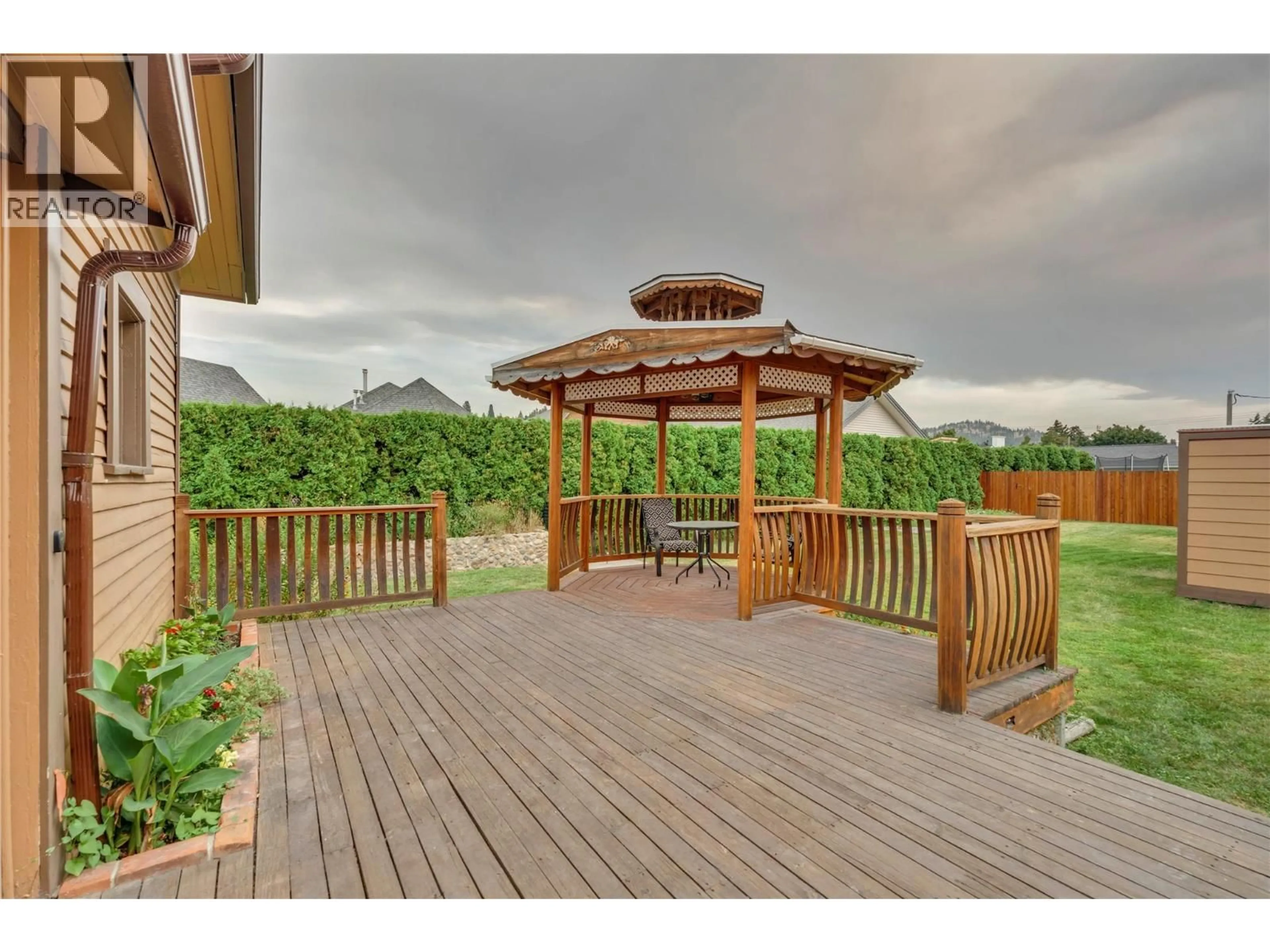 Patio, mountain view for 10511 ELLIOTT STREET, Summerland British Columbia V0H1Z2