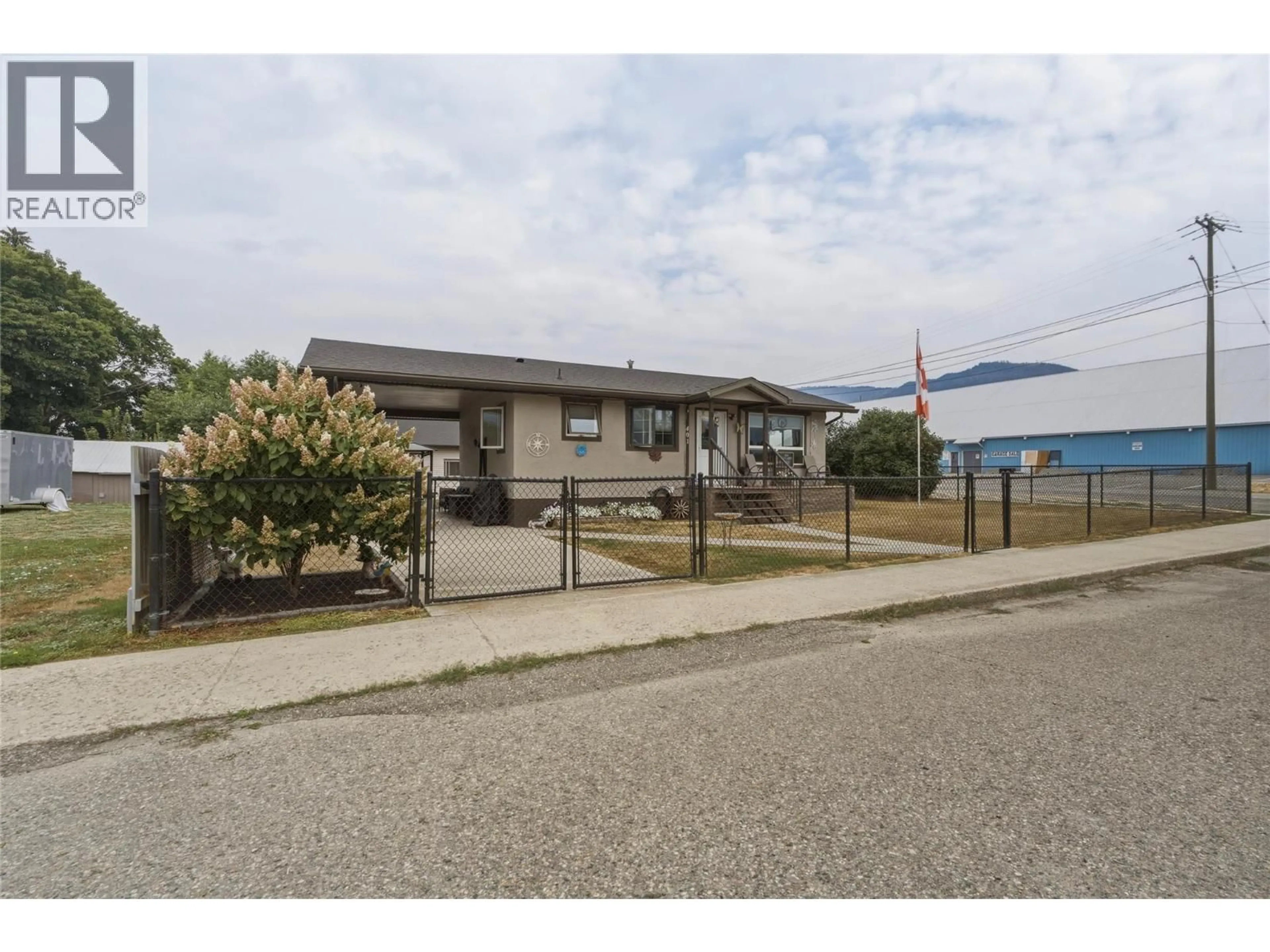 Unknown for 401 HOWARD AVENUE, Enderby British Columbia V4Y4A4