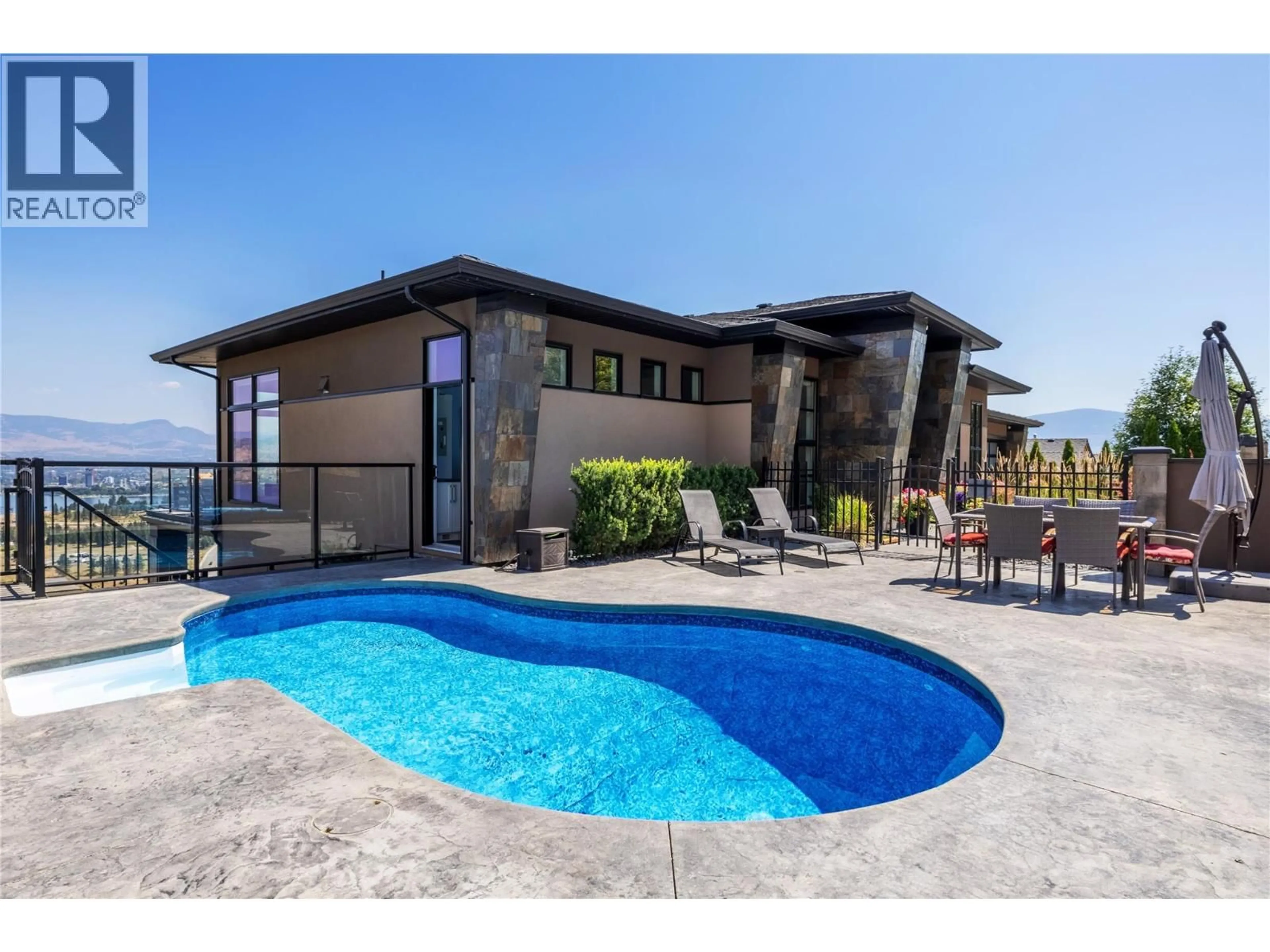 Pool for 1823 DIAMOND VIEW DRIVE, West Kelowna British Columbia V1Z4B7