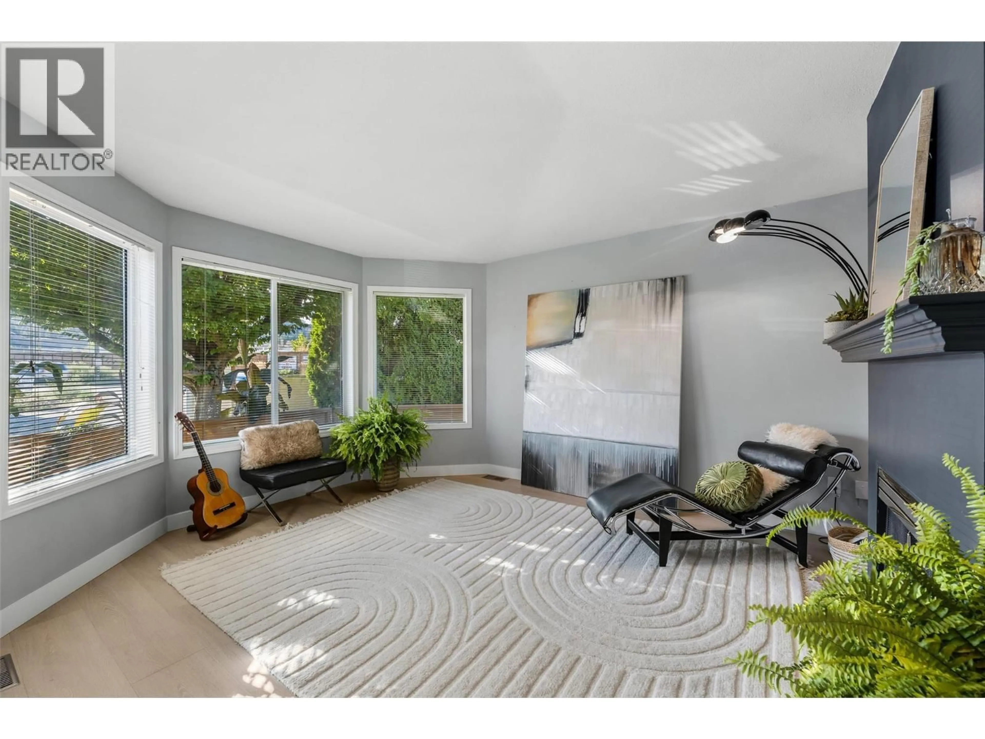 Living room with furniture, unknown for 1 - 9159 GLENMORE ROAD, Lake Country British Columbia V4V1R4