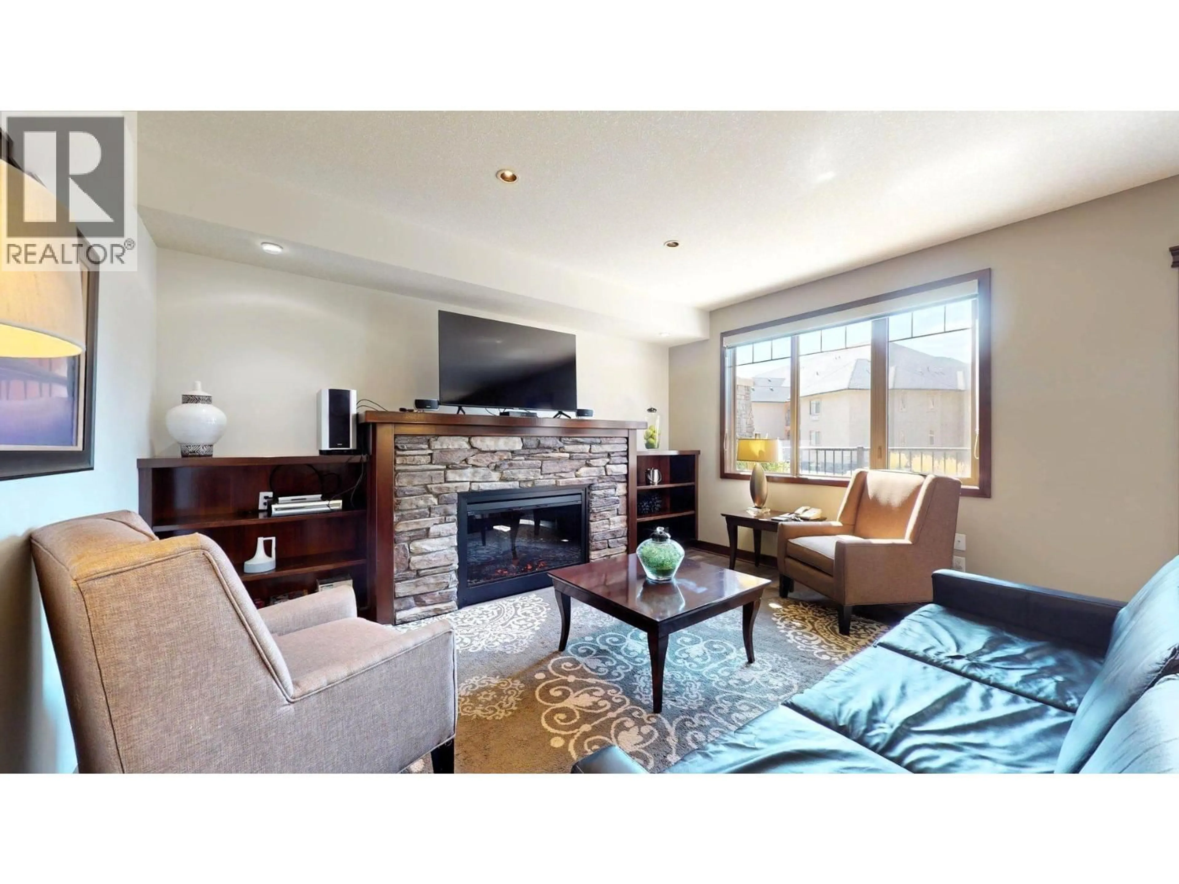 Living room with furniture, unknown for 713 E - 700 BIGHORN BOULEVARD, Radium Hot Springs British Columbia V0B1M0