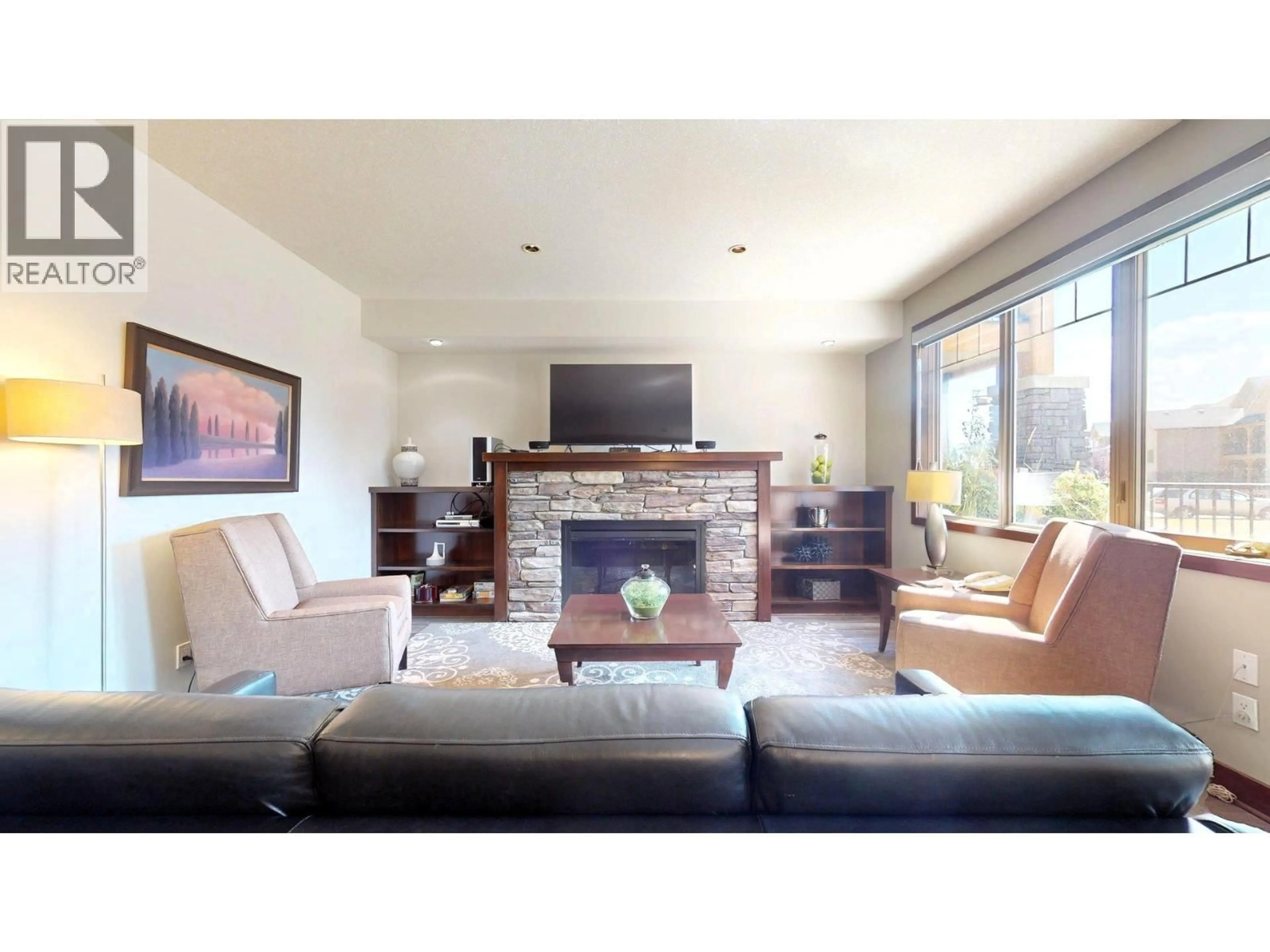 Living room with furniture, unknown for 713 E - 700 BIGHORN BOULEVARD, Radium Hot Springs British Columbia V0B1M0