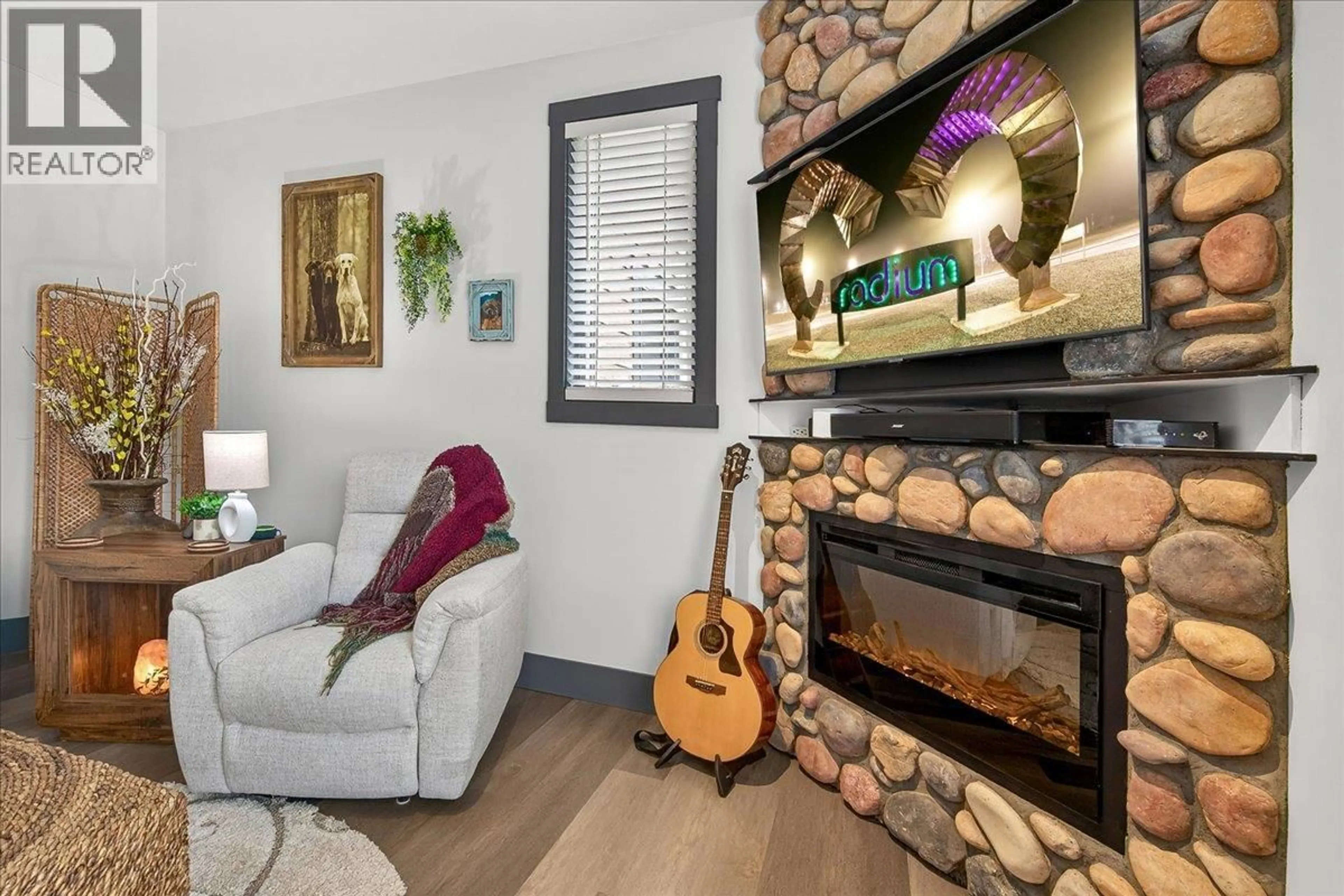Home theater for 601 - 7291 PROSPECTOR AVENUE, Radium Hot Springs British Columbia V0A1M0