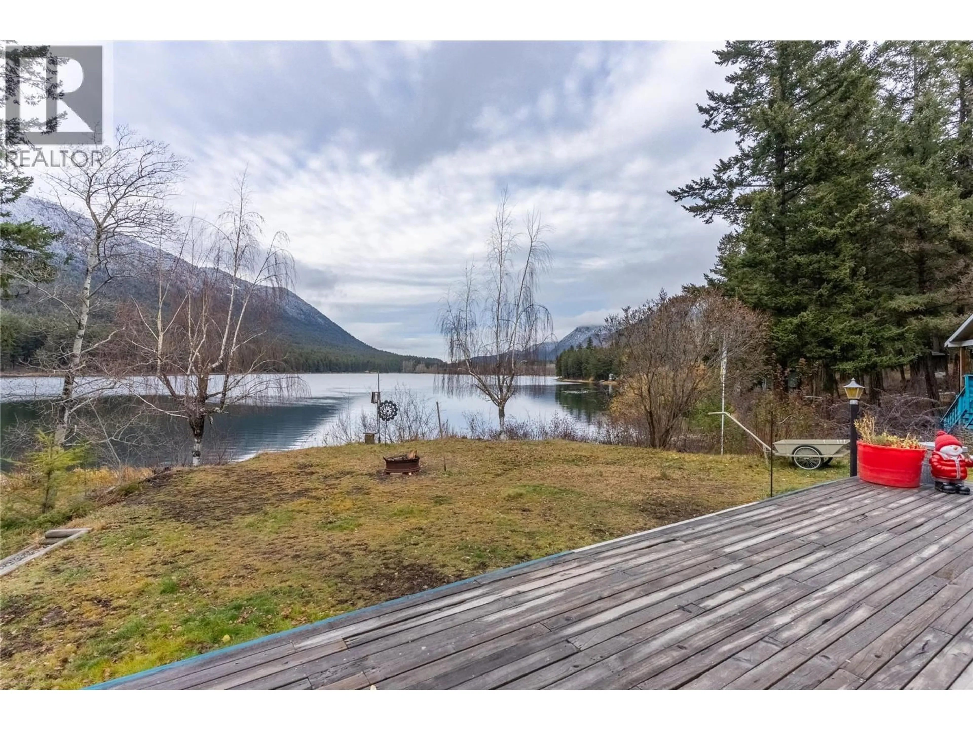 A pic from outside/outdoor area/front of a property/back of a property/a pic from drone, water/lake/river/ocean view for 11805 FOUNTAIN VALLEY ROAD, Lillooet British Columbia V0K1V0