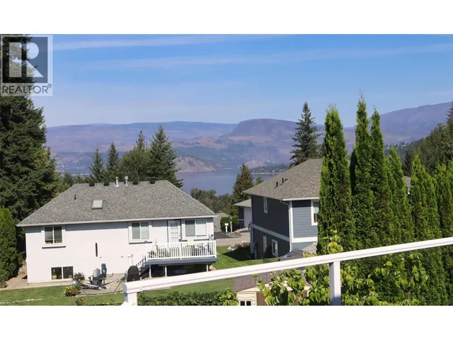 35 - 2592 ALPEN PARADIES ROAD, Blind Bay 2