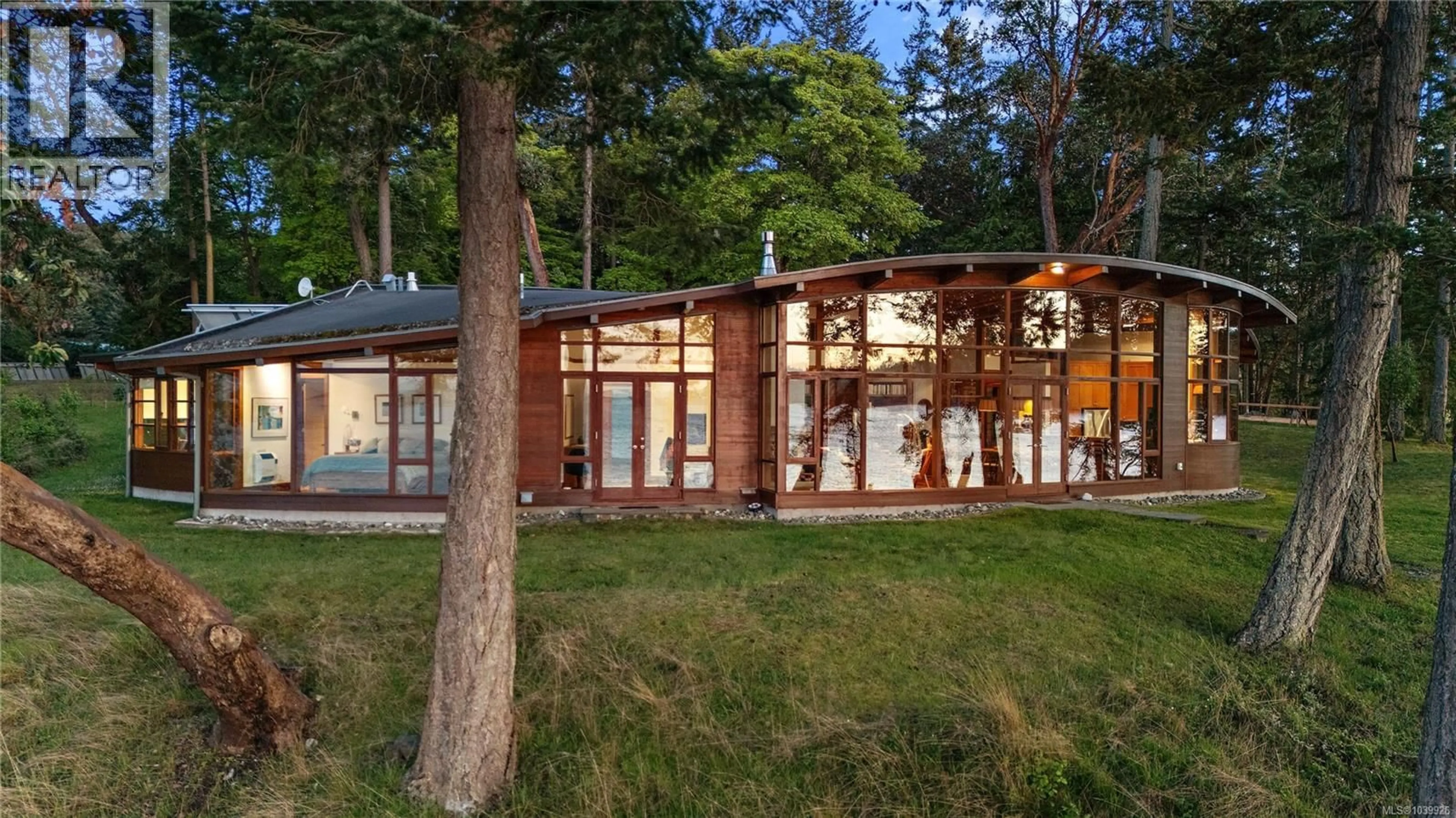 Home with brick exterior material, unknown for GREENLEAF LANE, Sidney Island British Columbia V8L5Y9
