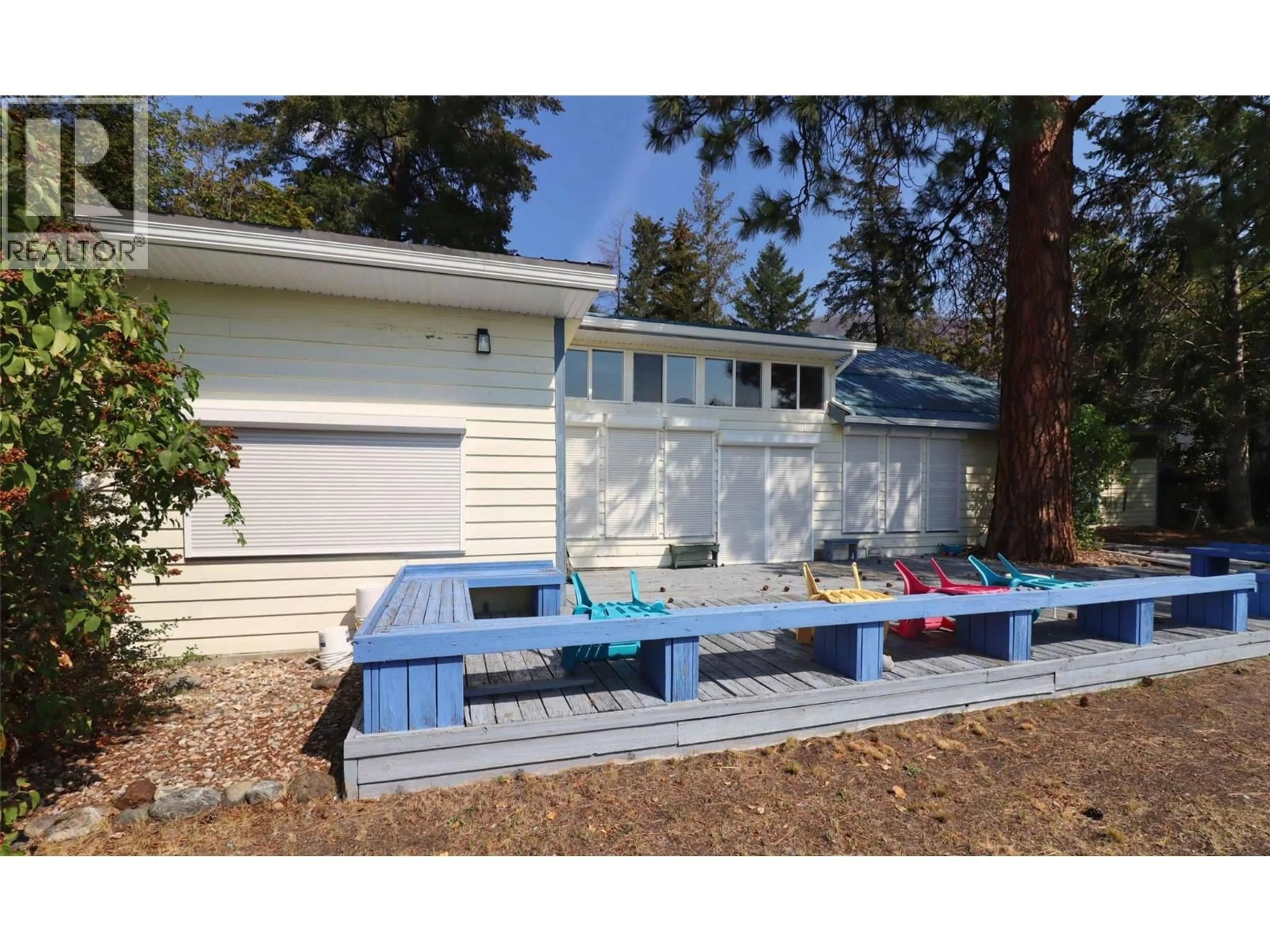 Home with vinyl exterior material, unknown for 2505 SILVERY BEACH ROAD, Chase British Columbia V0E1M1