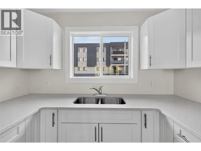 206 - 4004 34 STREET, Vernon 4