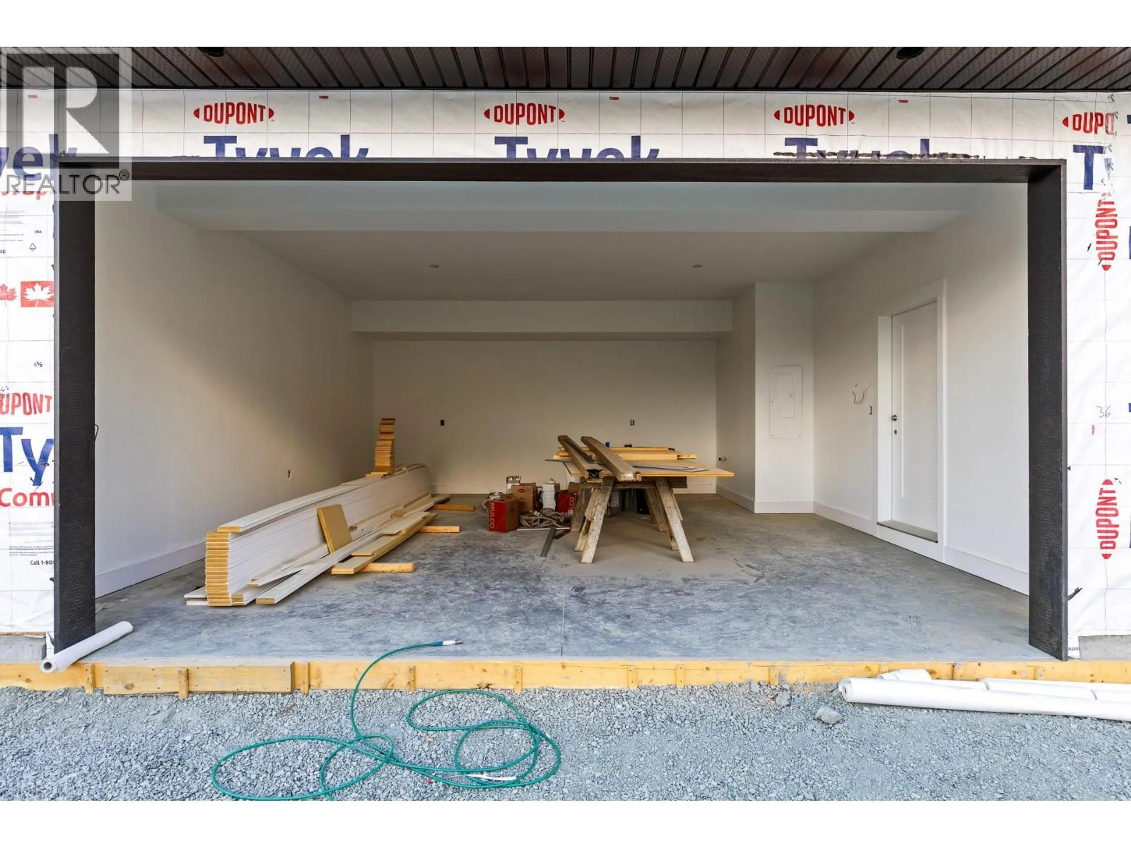 Indoor garage for Prop SL 1 - 2509 PARAMOUNT PEAK DRIVE, West Kelowna British Columbia V4T3H5
