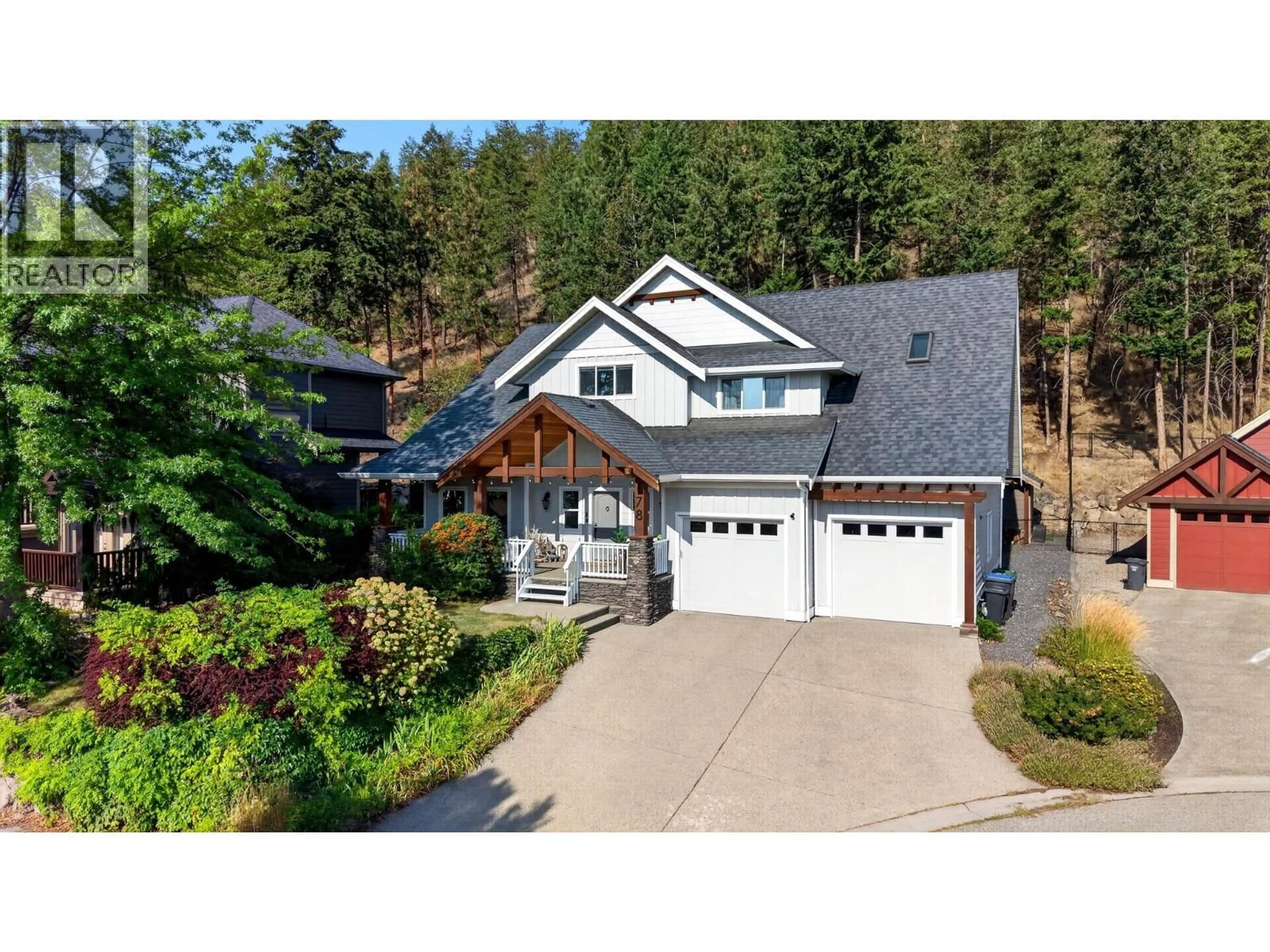 A pic from outside/outdoor area/front of a property/back of a property/a pic from drone, unknown for 178 TERRACE HILL COURT, Kelowna British Columbia V1V2T2