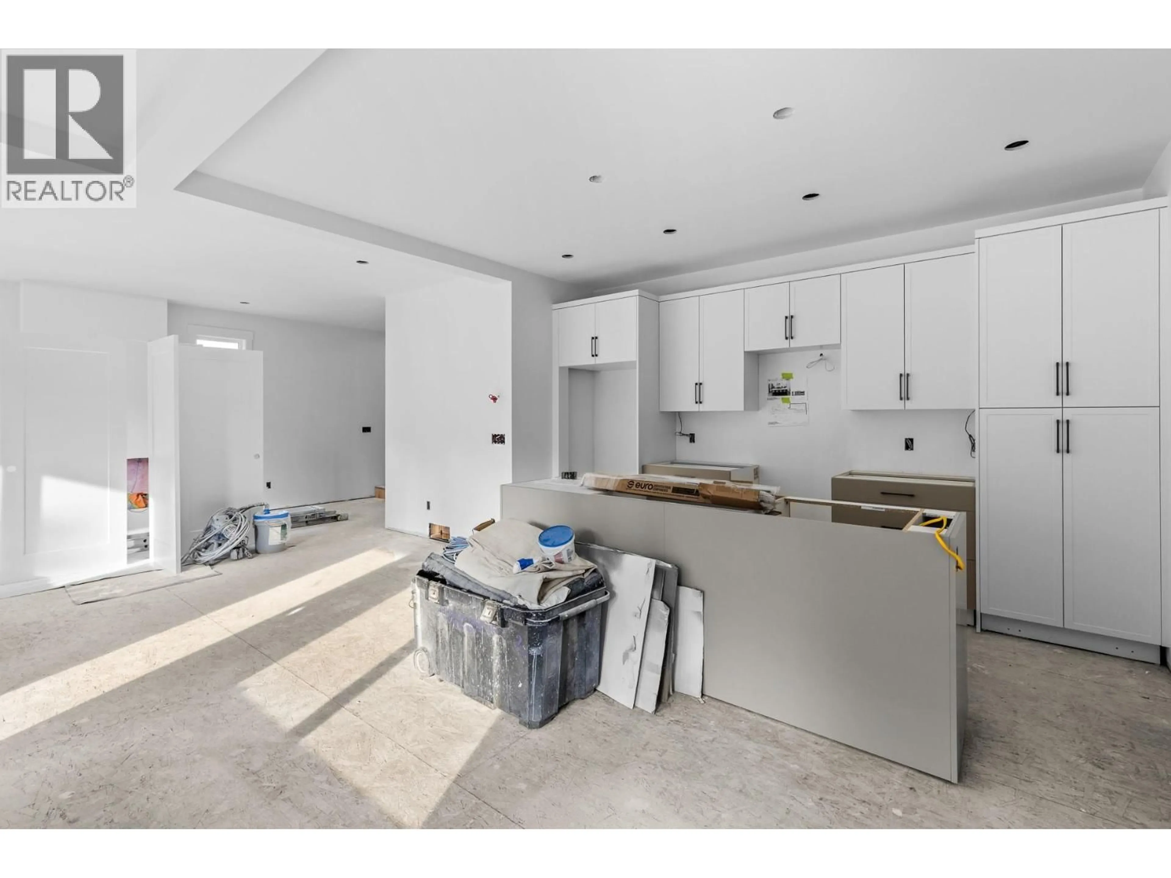 Open concept kitchen, ceramic/tile floor for Prop SL 8 - 2509 PARAMOUNT PEAK DRIVE, West Kelowna British Columbia V4T3H5