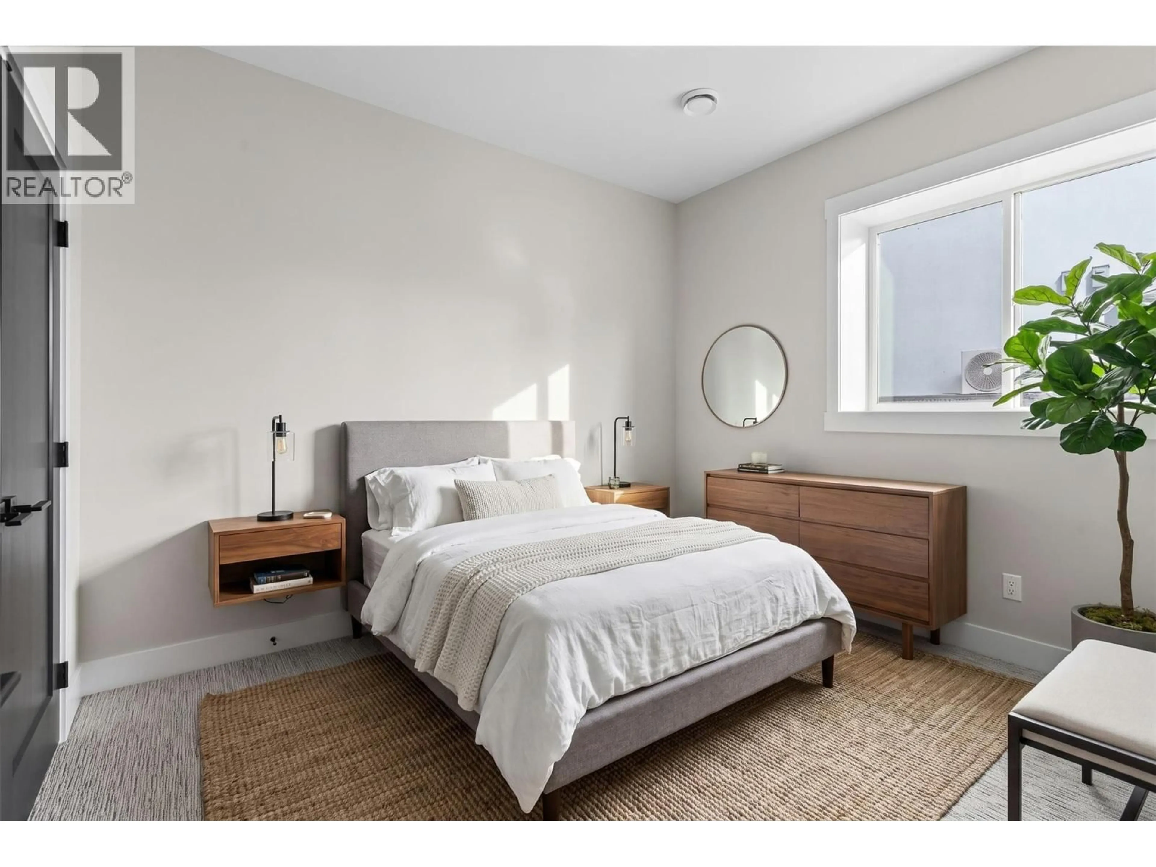 Bedroom with bed, unknown for 2531 PINNACLE RIDGE DRIVE, West Kelowna British Columbia V4T0G4