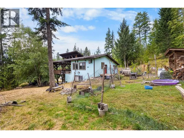 14356 3A HIGHWAY, Gray Creek 3