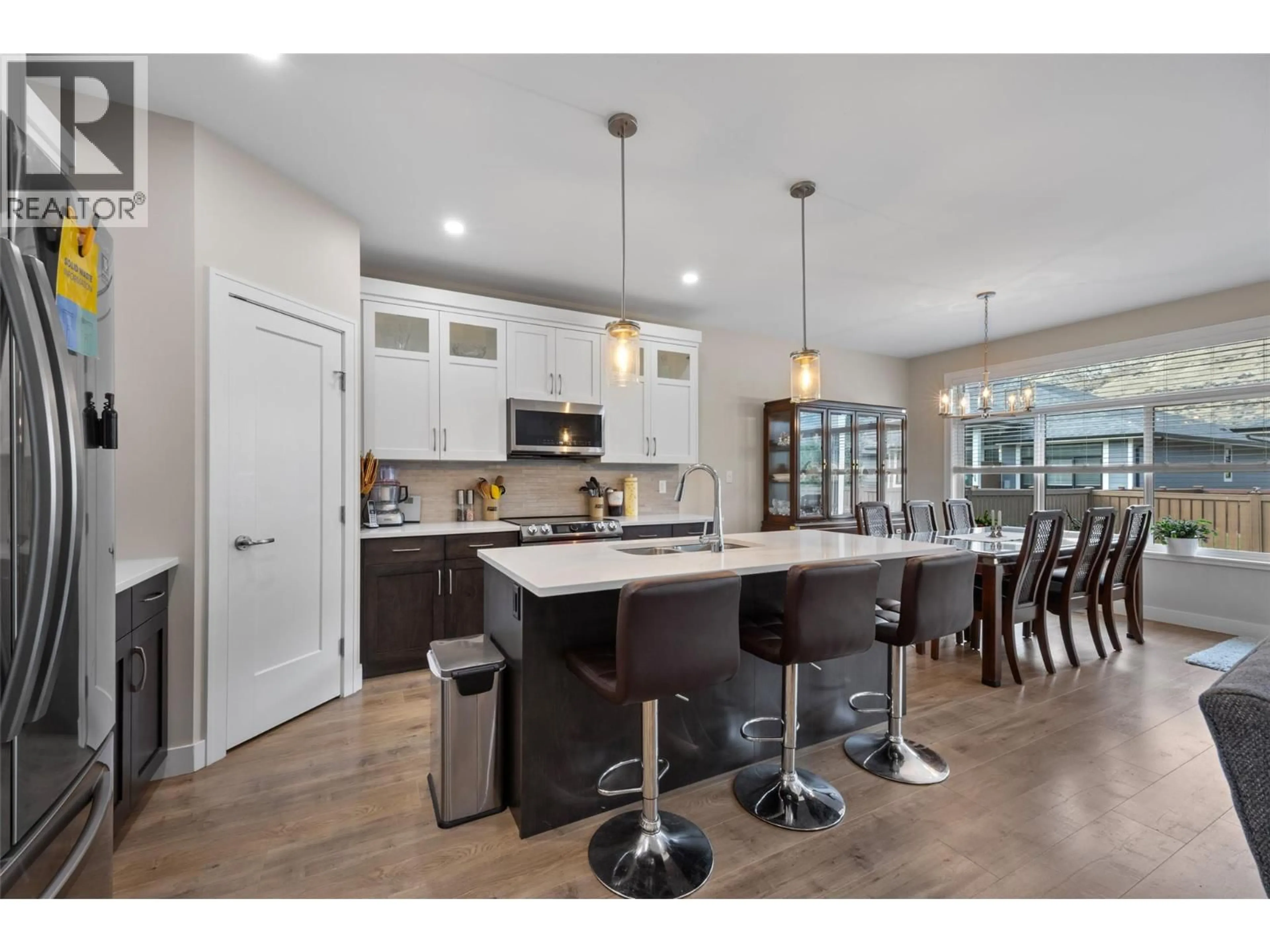 Open concept kitchen, unknown for 319 - 641 SHUSWAP E ROAD, Kamloops British Columbia V2H0E2