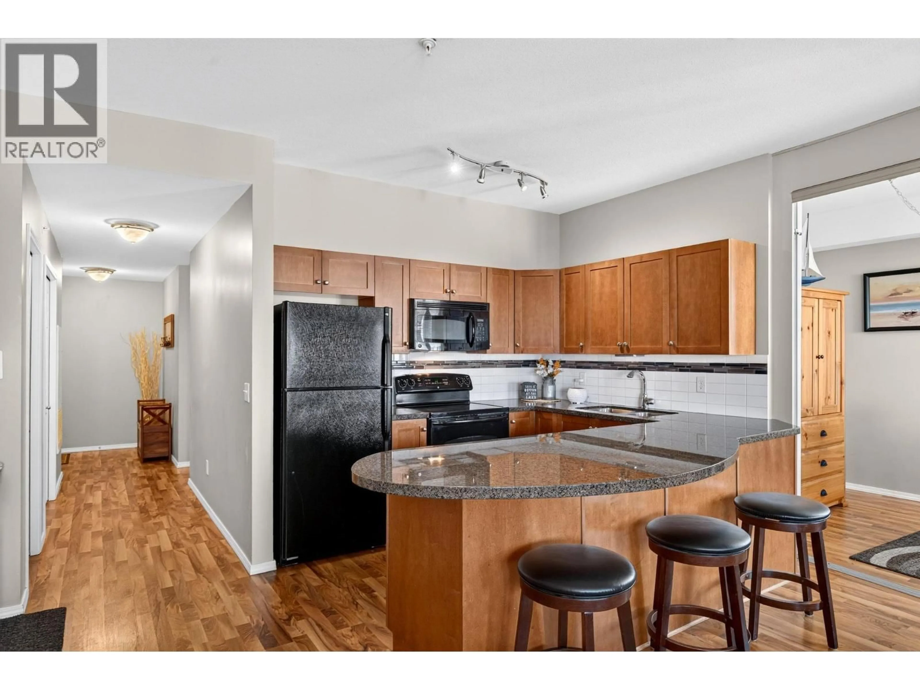 Standard kitchen, unknown for 2521 - 1873 COUNTRY CLUB DRIVE, Kelowna British Columbia V1V2W6