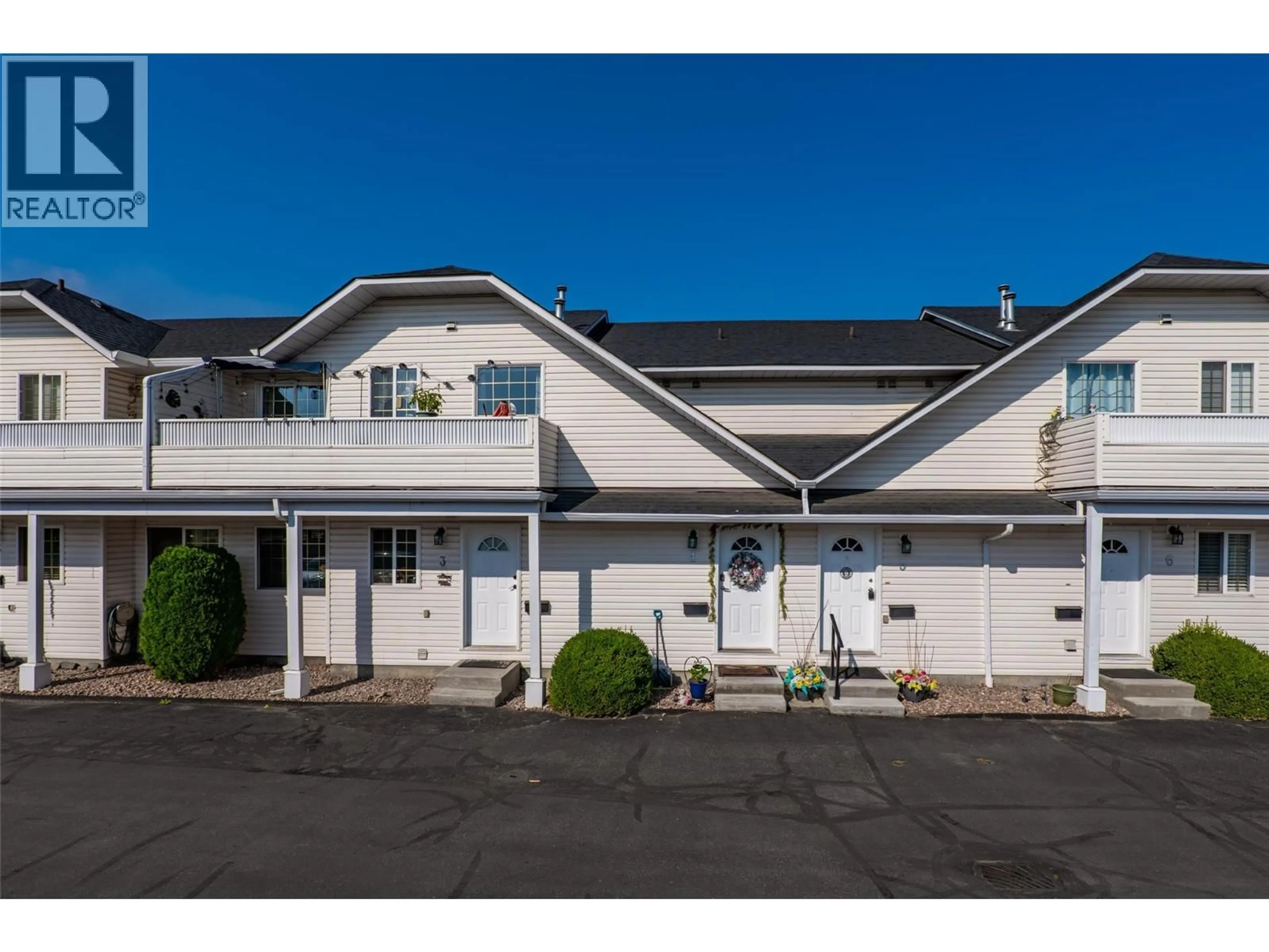 Unknown for 4 - 1876 TRANQUILLE ROAD, Kamloops British Columbia V2B3L8