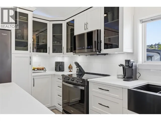 3 SATURN DRIVE, Kamloops 5