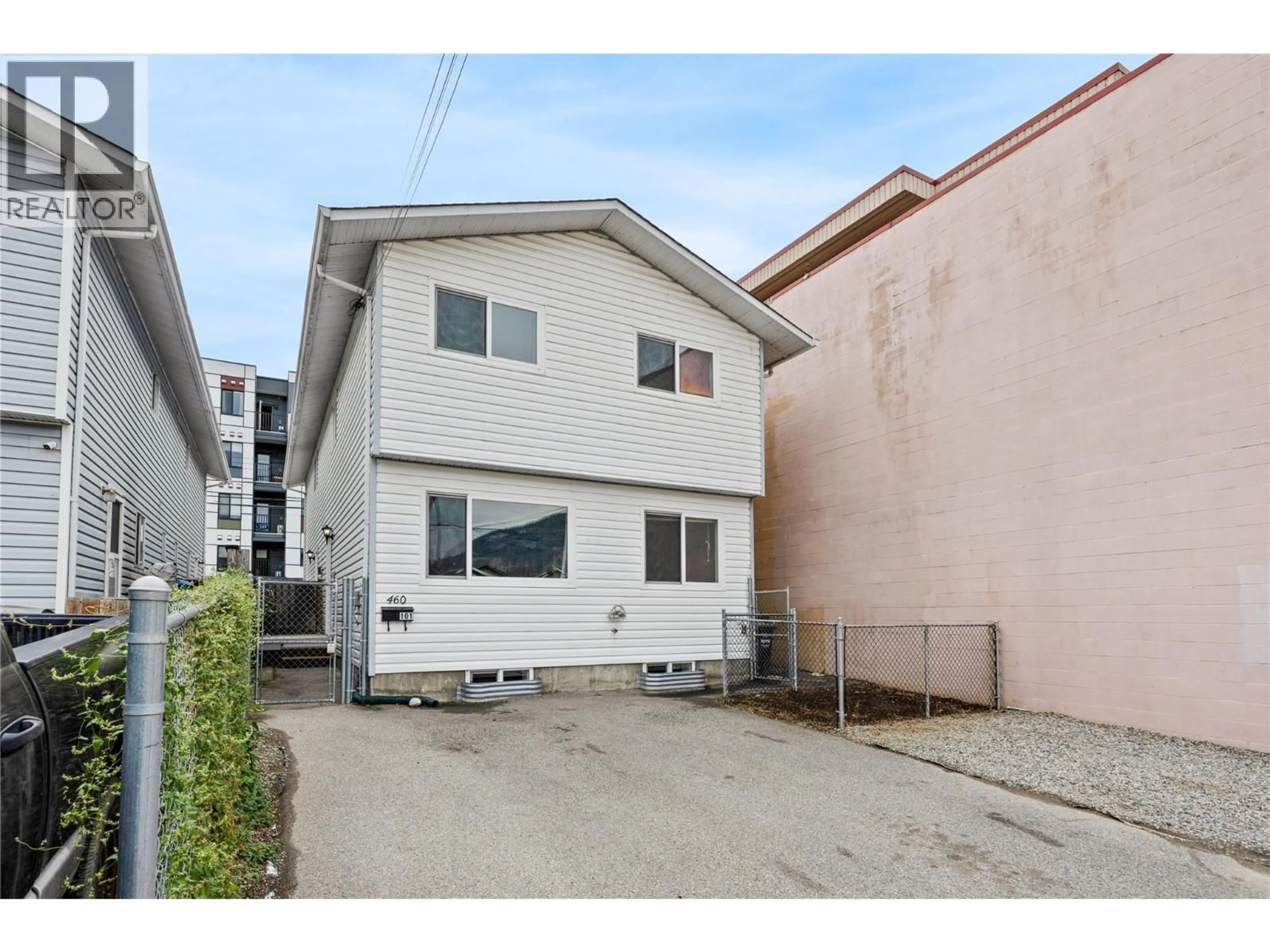 Unknown for 101 - 460 RENE AVENUE, Penticton British Columbia V2A7M2