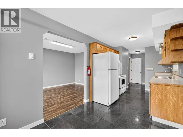 101 - 460 RENE AVENUE, Penticton 5