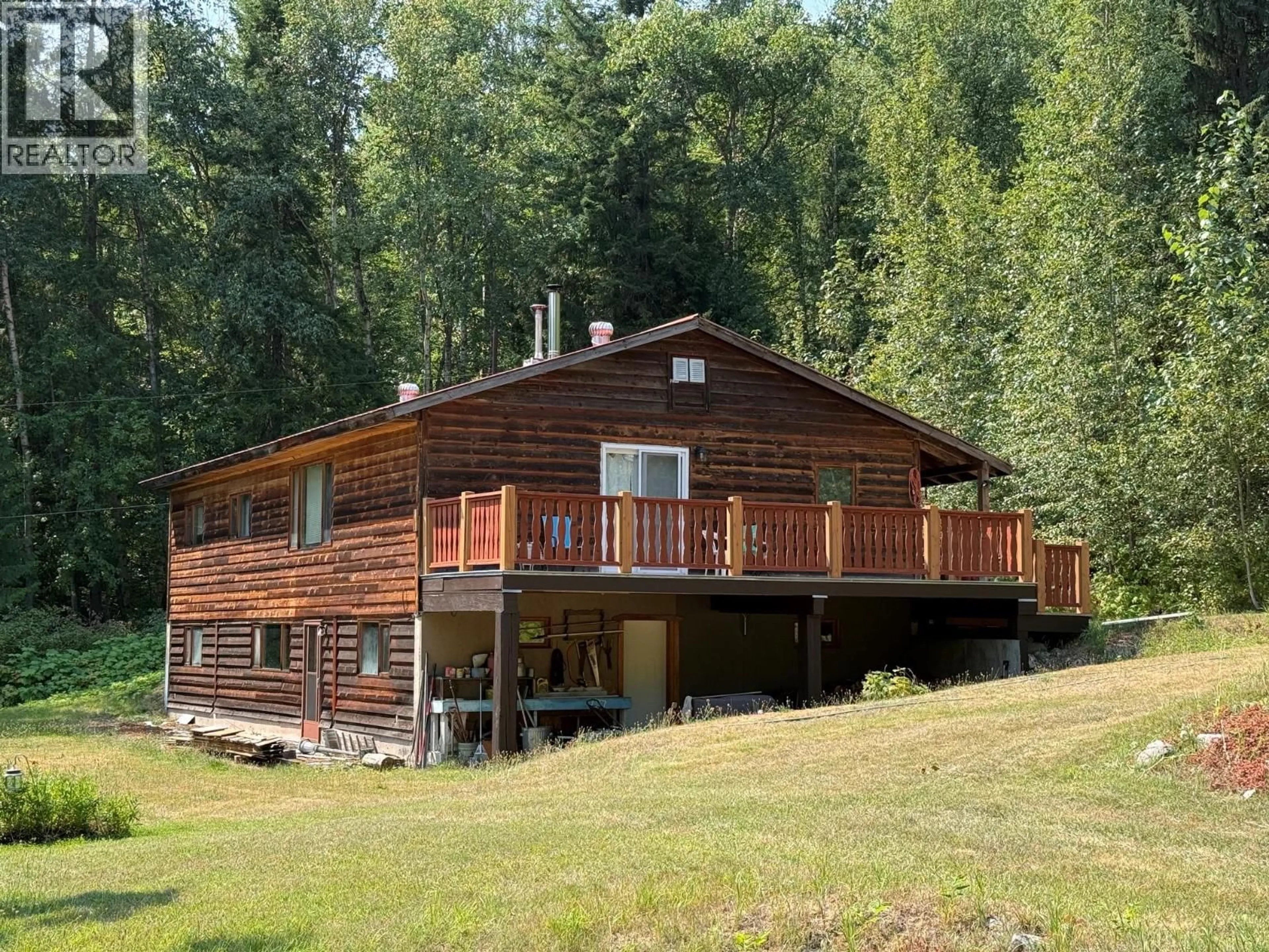 Unknown for 3360 YELLOWHEAD HIGHWAY, Clearwater British Columbia V0E3A0