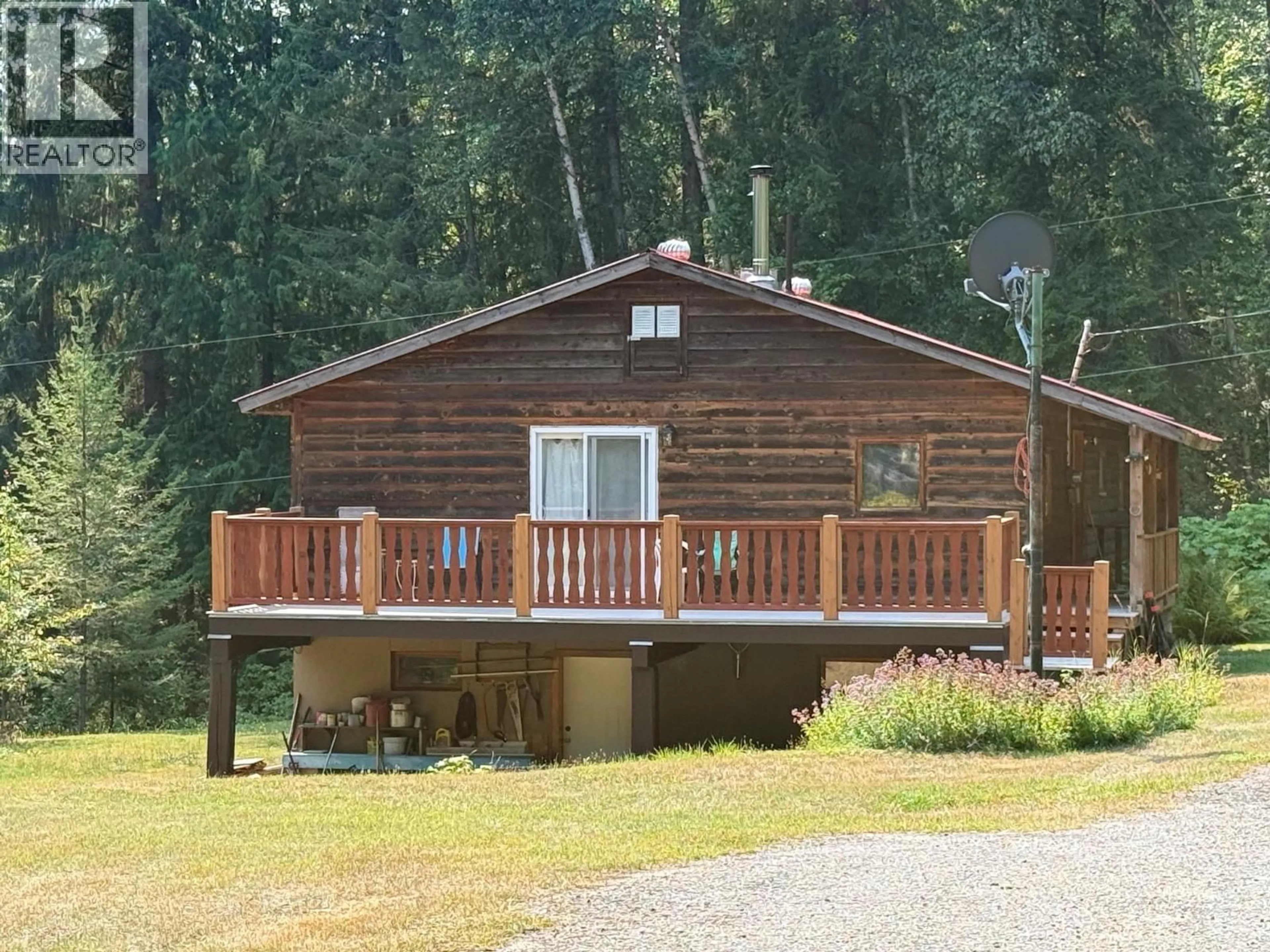 Unknown for 3360 YELLOWHEAD HIGHWAY, Clearwater British Columbia V0E3A0