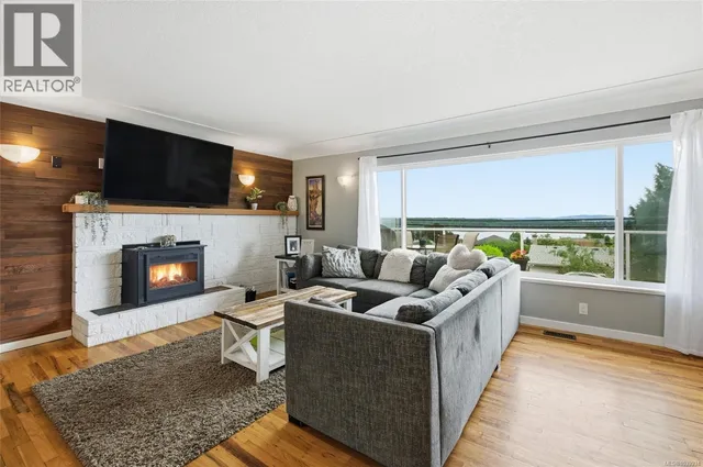 430 DAVIS ROAD, Ladysmith 2