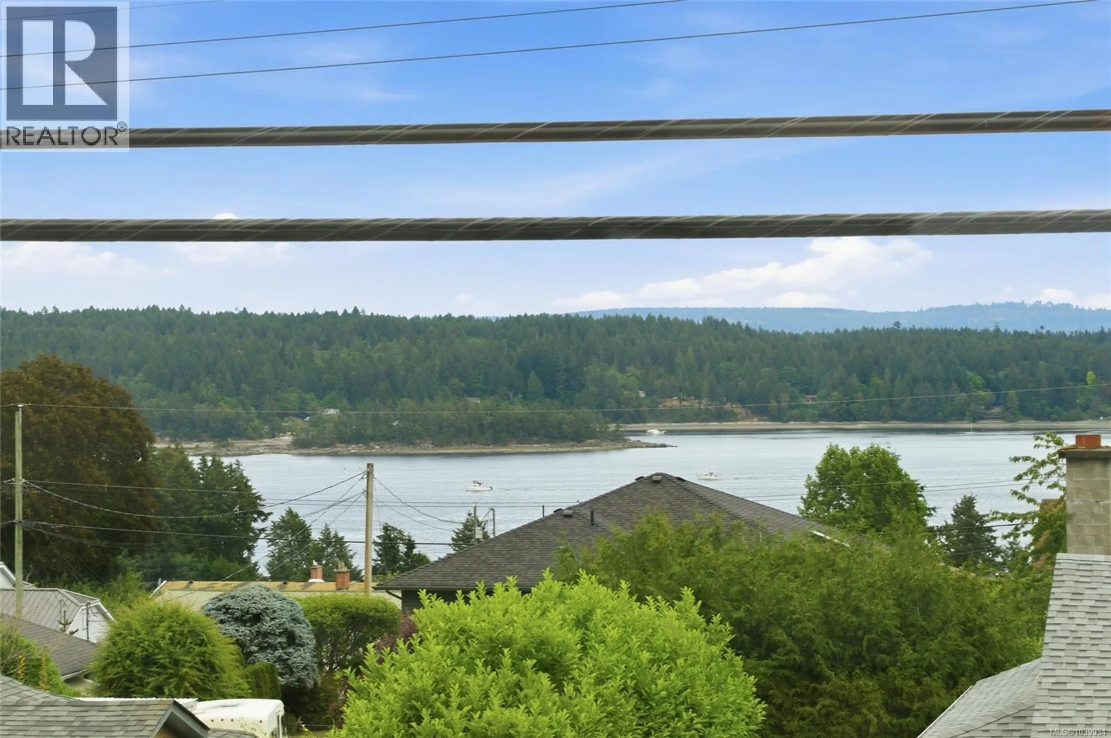 Patio, water/lake/river/ocean view for 430 DAVIS ROAD, Ladysmith British Columbia V9G1V5