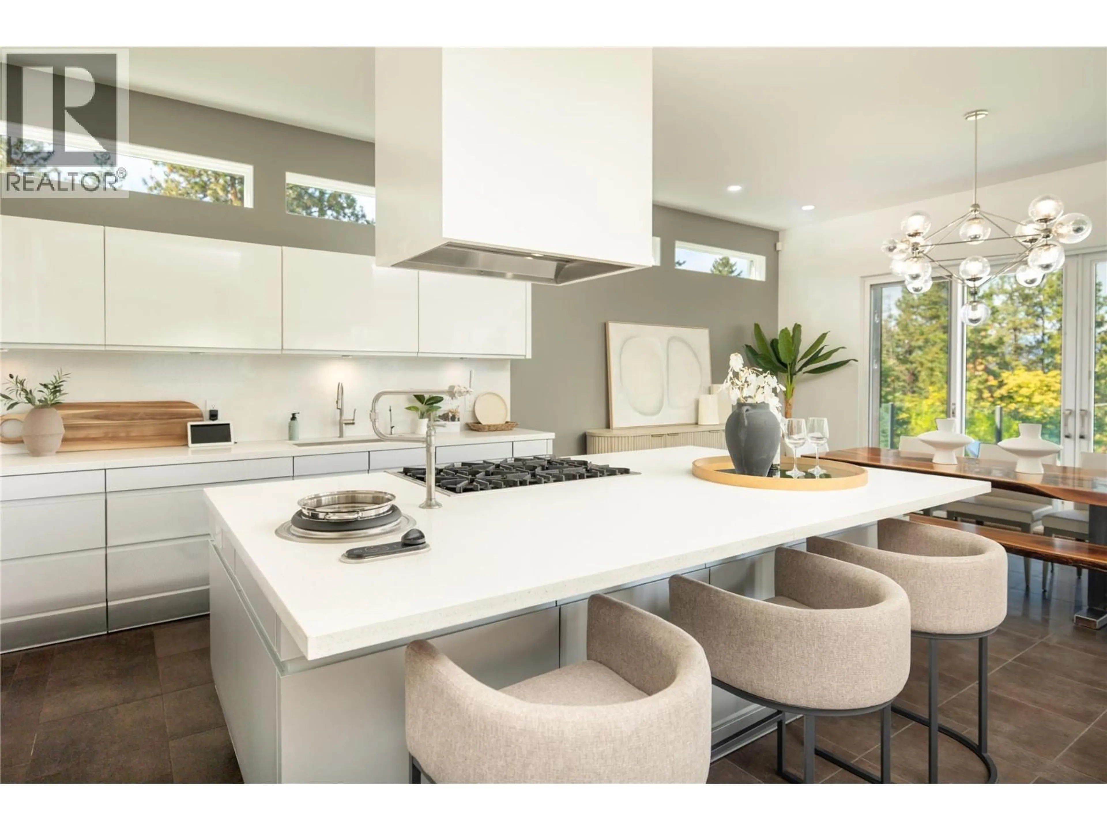 Contemporary kitchen, ceramic/tile floor for 4840 LAKESHORE ROAD, Kelowna British Columbia V1W4H6