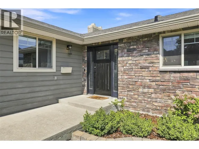 636 BRAEMAR DRIVE, Kamloops 3