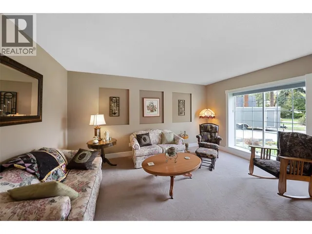 205 MERLIN COURT, Kelowna 2