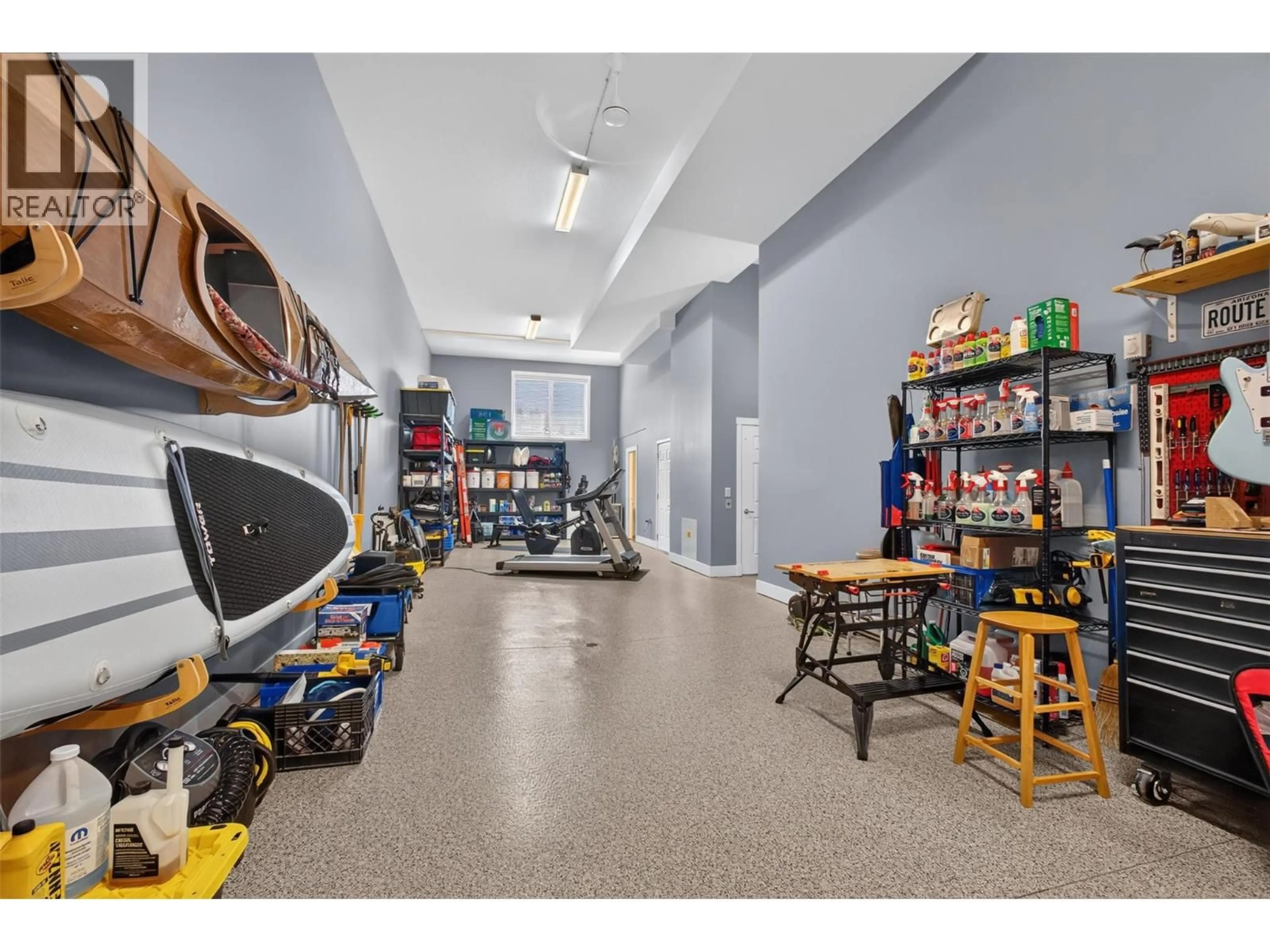 Indoor garage for 9 - 3359 COUGAR ROAD, West Kelowna British Columbia V4T3G1