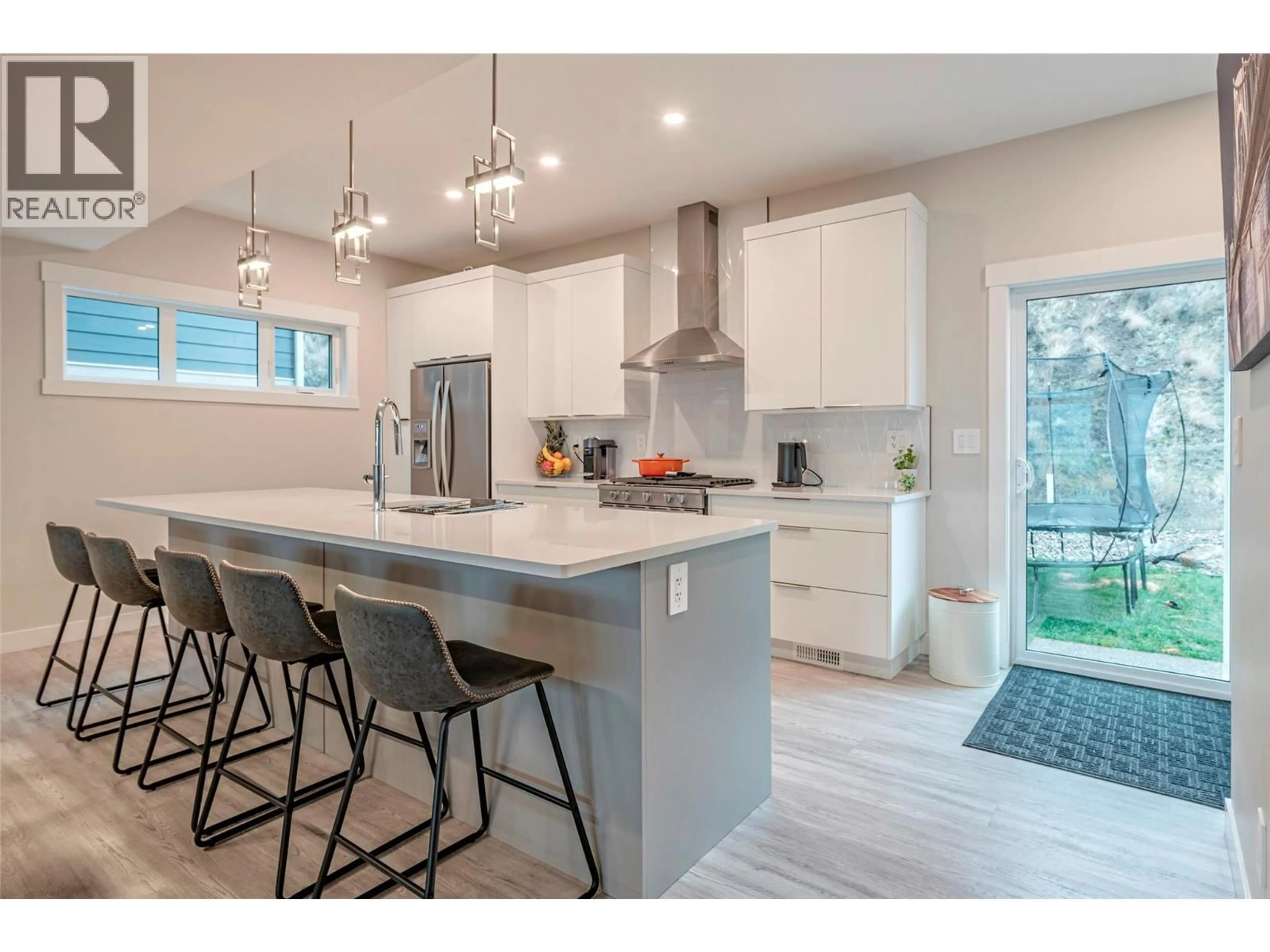 Open concept kitchen, unknown for 5119 TURTLE POND PLACE, Vernon British Columbia V1T9Y2