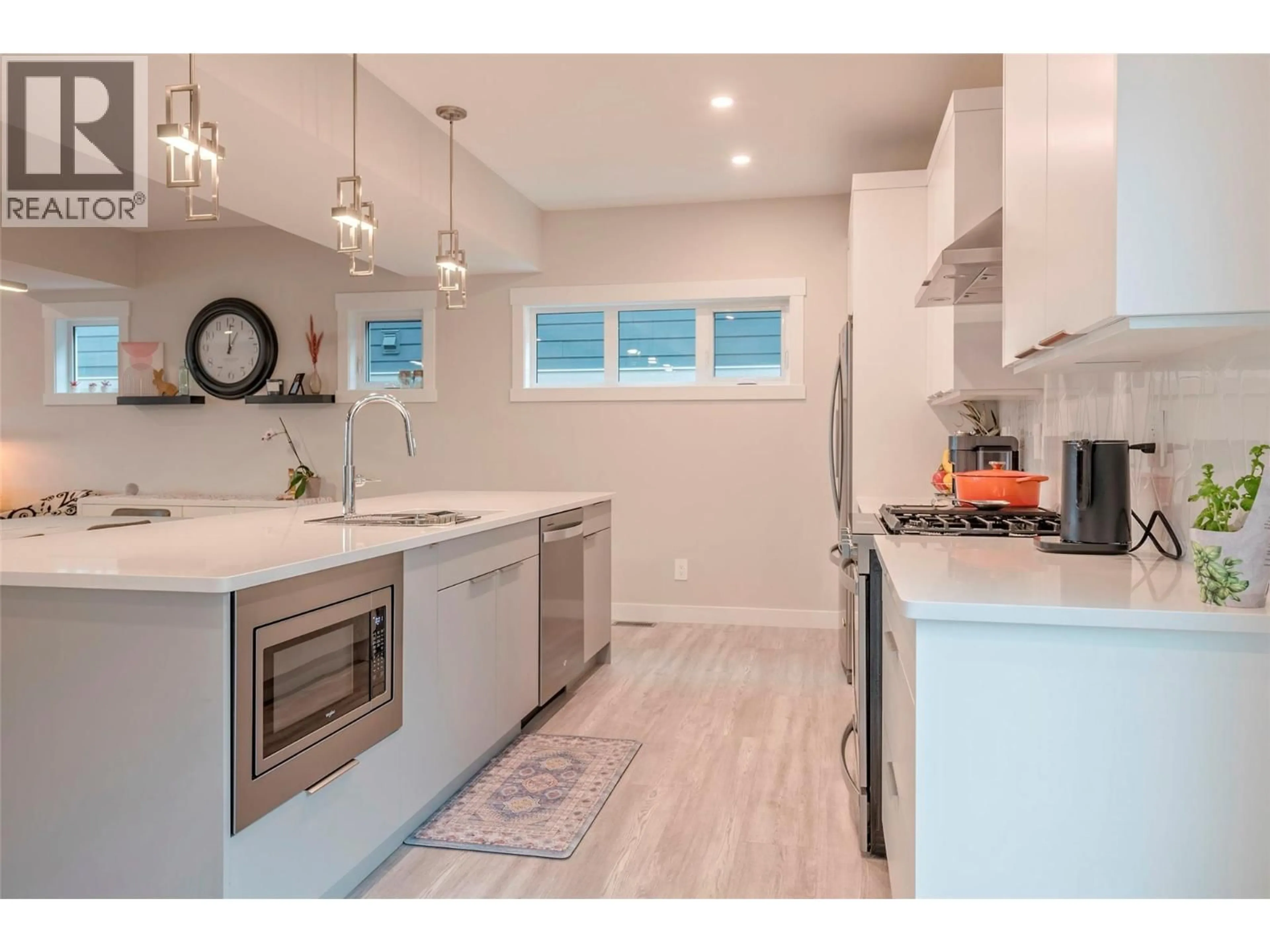 Open concept kitchen, unknown for 5119 TURTLE POND PLACE, Vernon British Columbia V1T9Y2