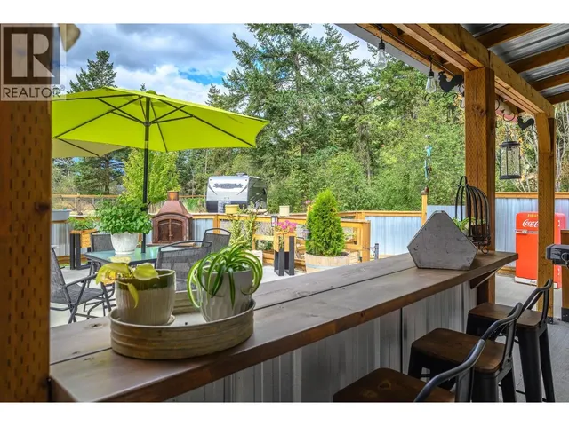 4446 CEDAR HILL ROAD, Falkland 2