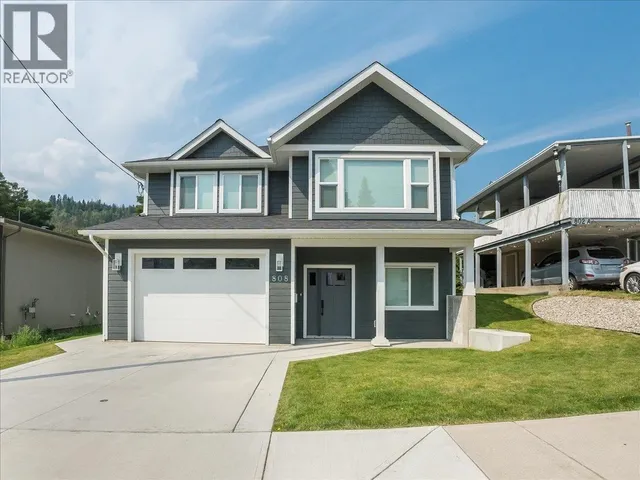 808 7TH AVENUE, Castlegar 2
