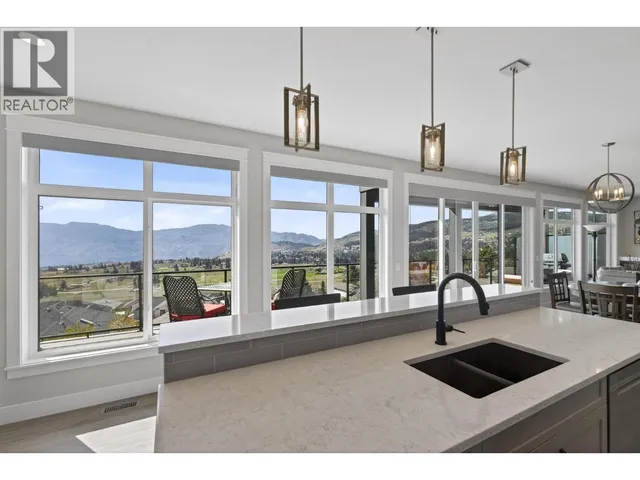 2847 COPPER RIDGE DRIVE, West Kelowna 2