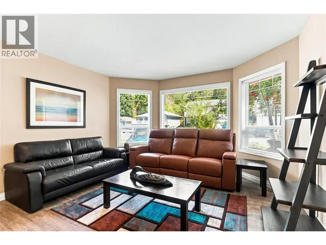831 37 STREET SOUTHEAST, Salmon Arm 3