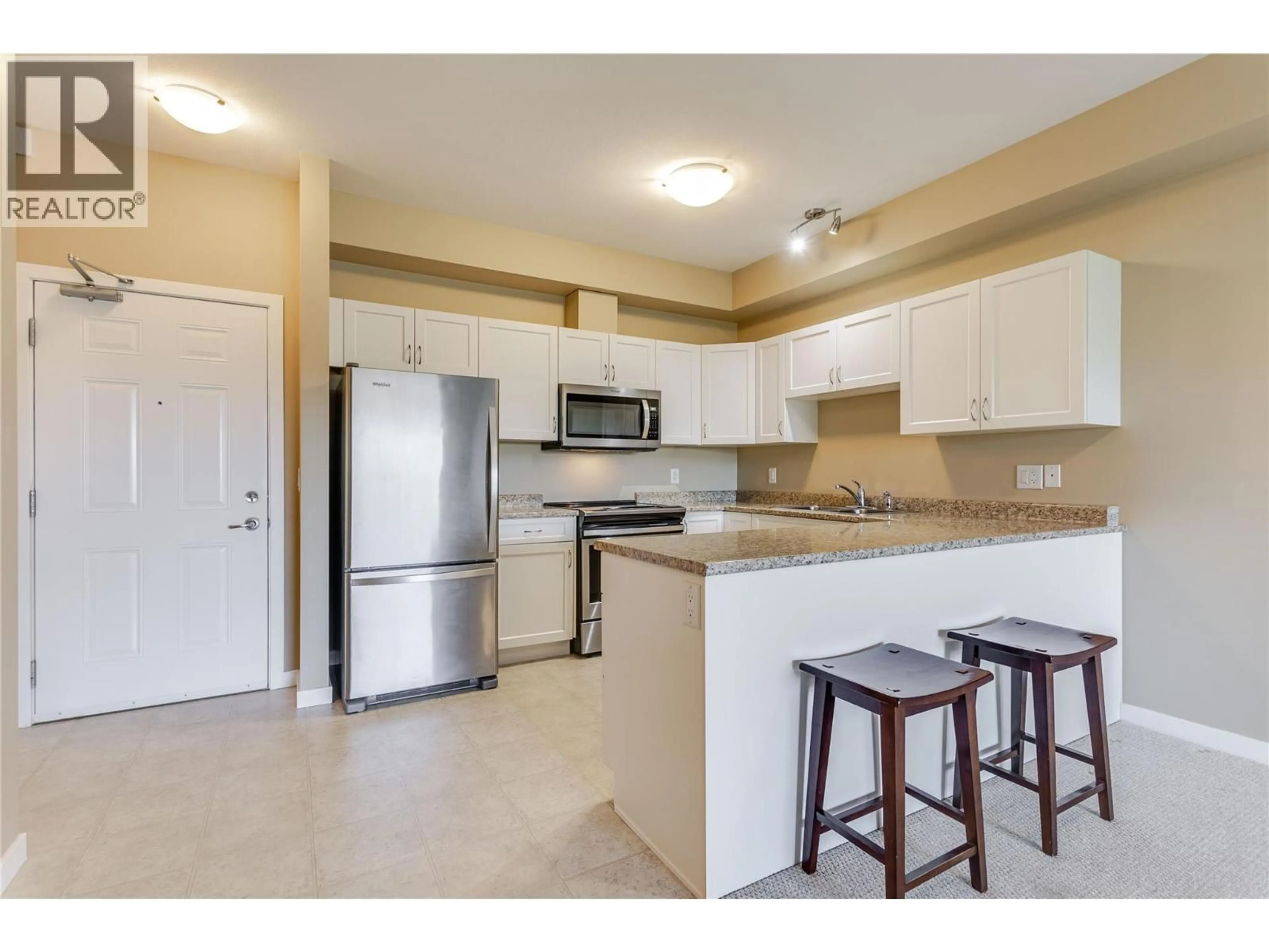 Standard kitchen, unknown for 401 - 770 RUTLAND ROAD NORTH, Kelowna British Columbia V1X3B7