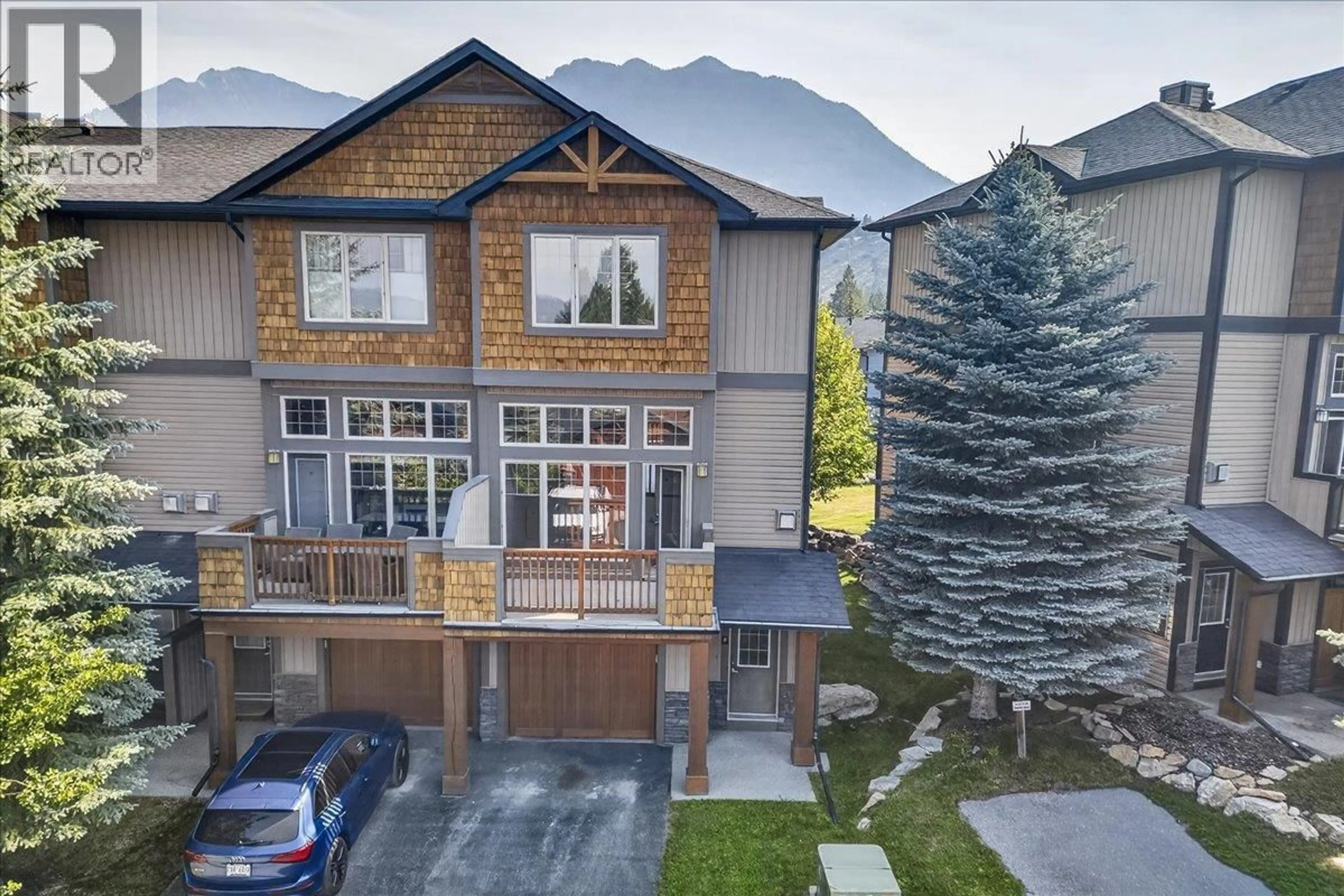 A pic from outside/outdoor area/front of a property/back of a property/a pic from drone, mountain view for 9 - 4840 BORREGO RIDGE ROAD, Radium Hot Springs British Columbia V0A1M0