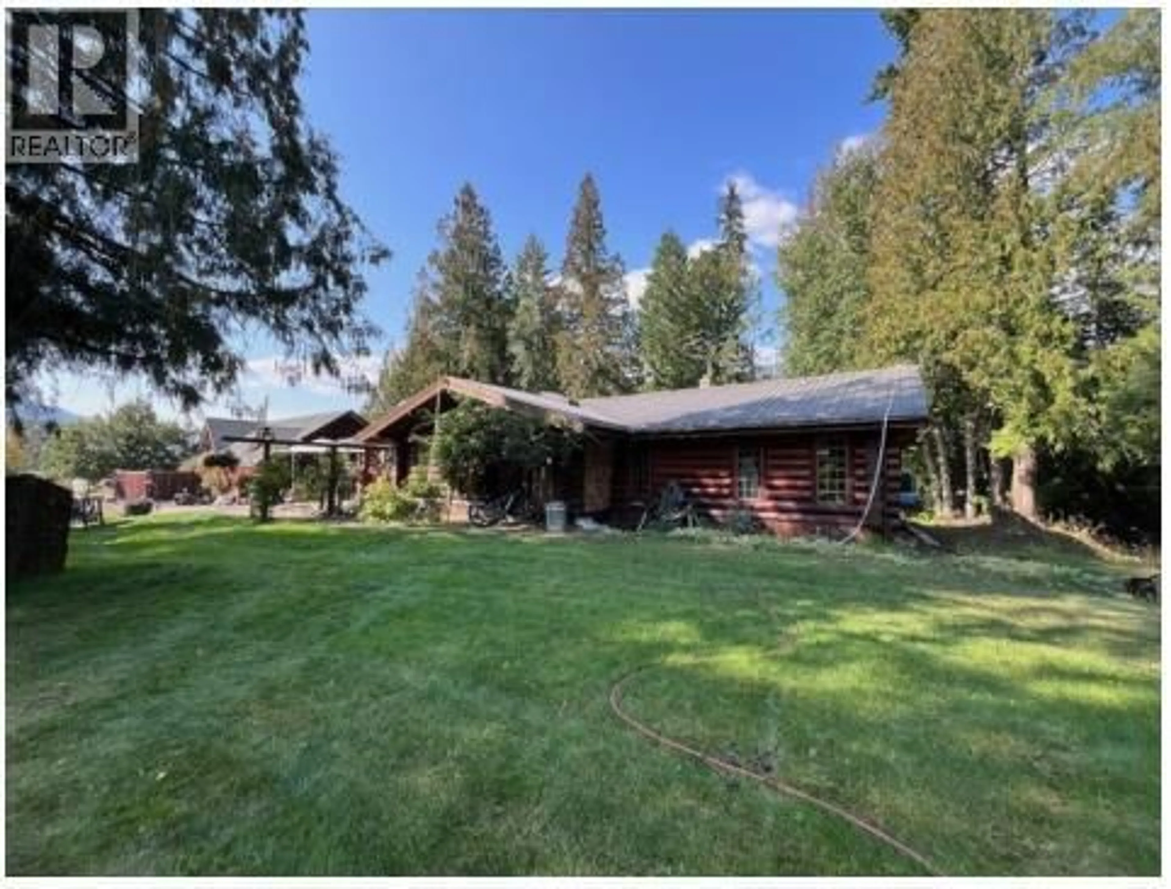A pic from outside/outdoor area/front of a property/back of a property/a pic from drone, unknown for 349 HIDDEN LAKE ROAD, Enderby British Columbia V0E1V5