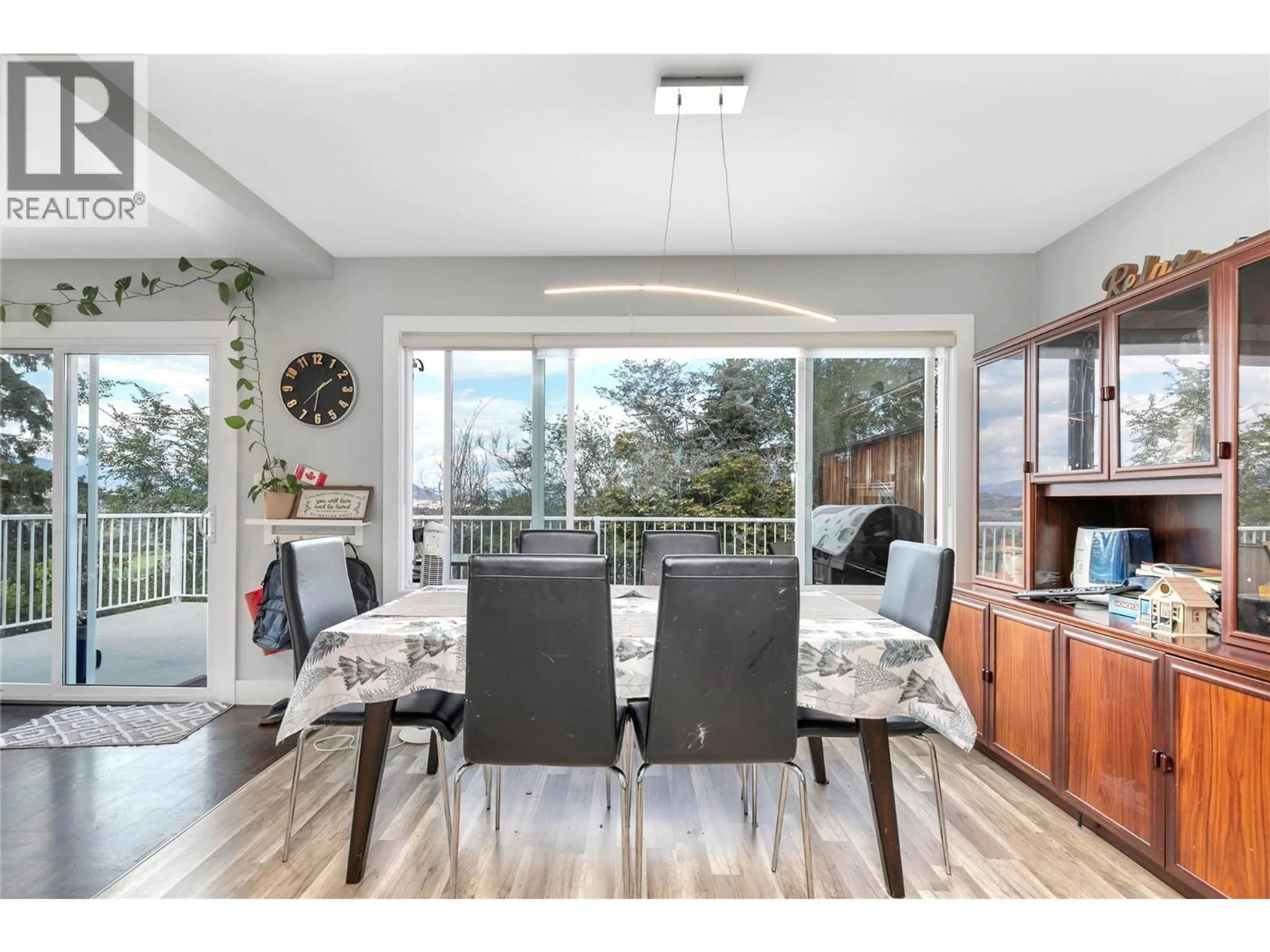 Dining room, wood/laminate floor for 2080 MCKENZIE ROAD, Kelowna British Columbia V1P1A6
