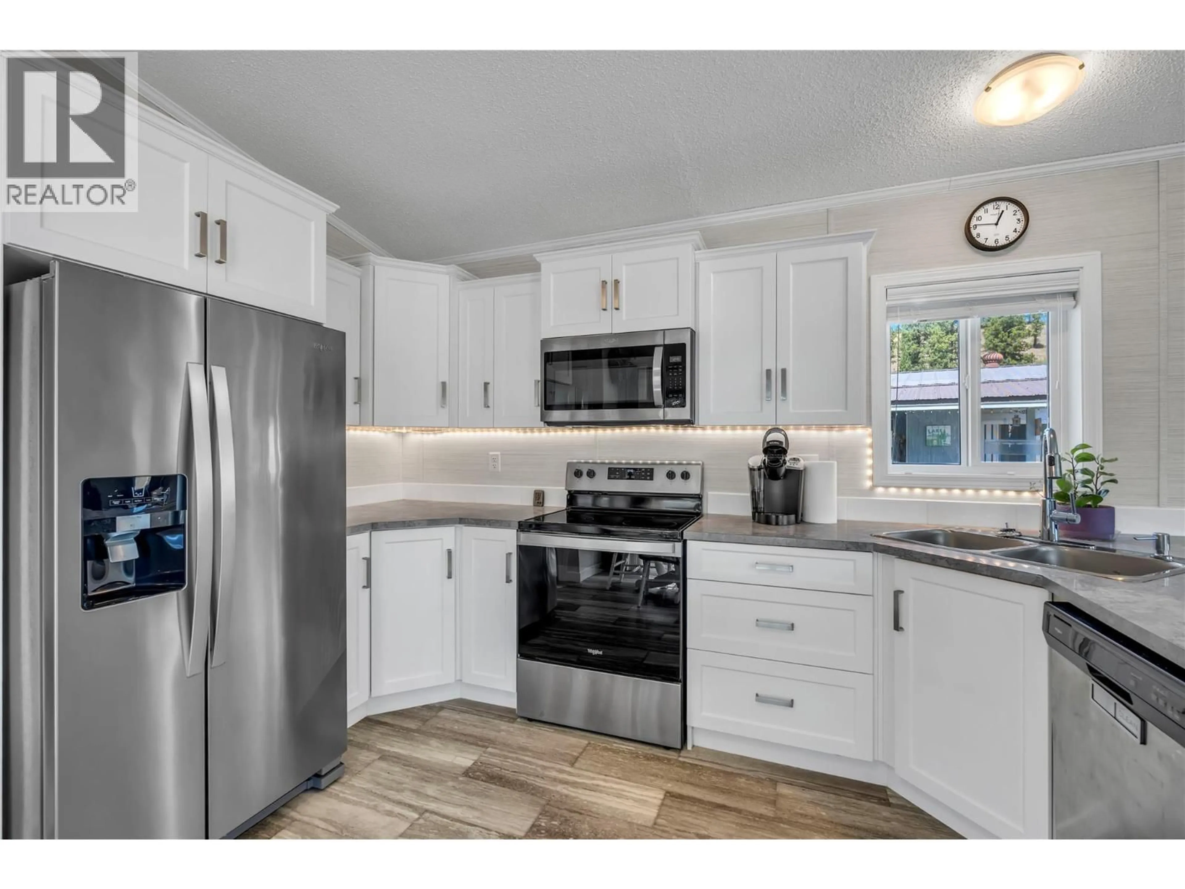 Open concept kitchen, unknown for 33 - 473 CORINA AVE OTHER, Princeton British Columbia V0X1W0