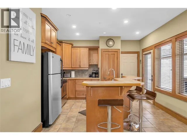 6B - 5075 SNOWBIRD WAY, Big White 5