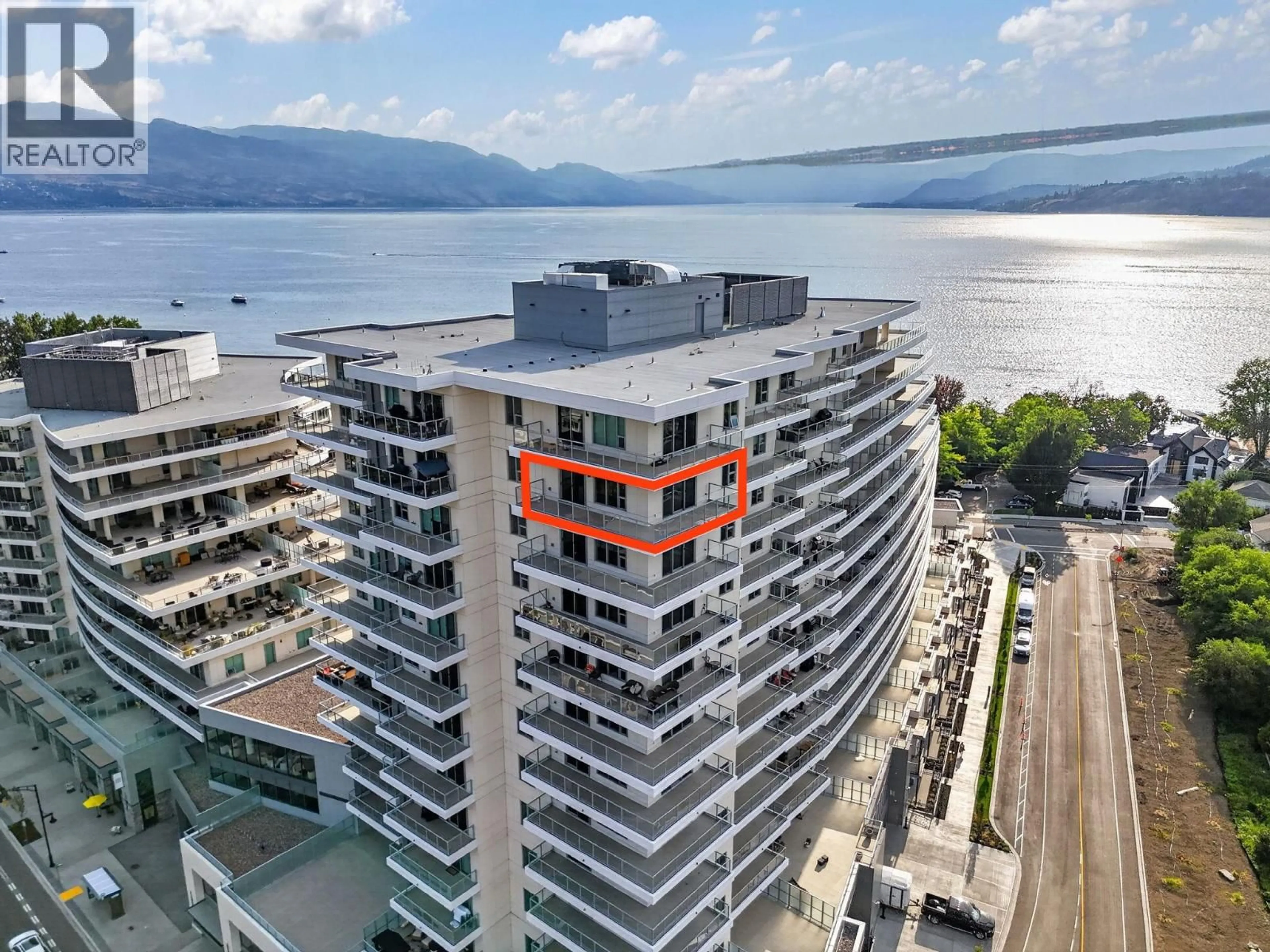 A pic from outside/outdoor area/front of a property/back of a property/a pic from drone, unknown for 1303 - 3300 LAKESHORE ROAD, Kelowna British Columbia V1W0J9