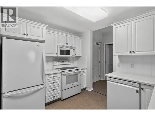 214 - 1962 ENTERPRISE WAY, Kelowna 3