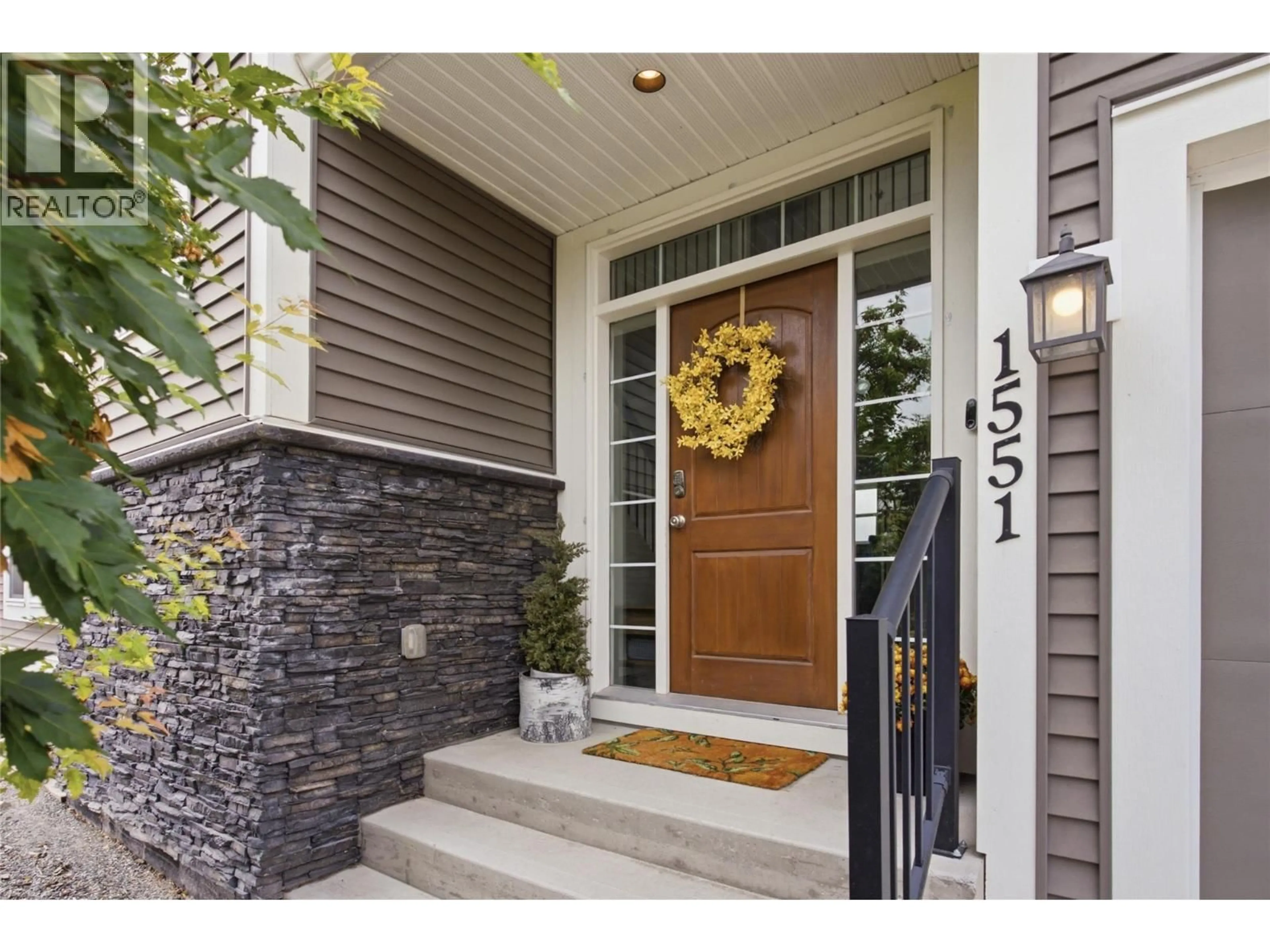 Indoor entryway for 1551 COWAN WAY, Merritt British Columbia V1K1B8
