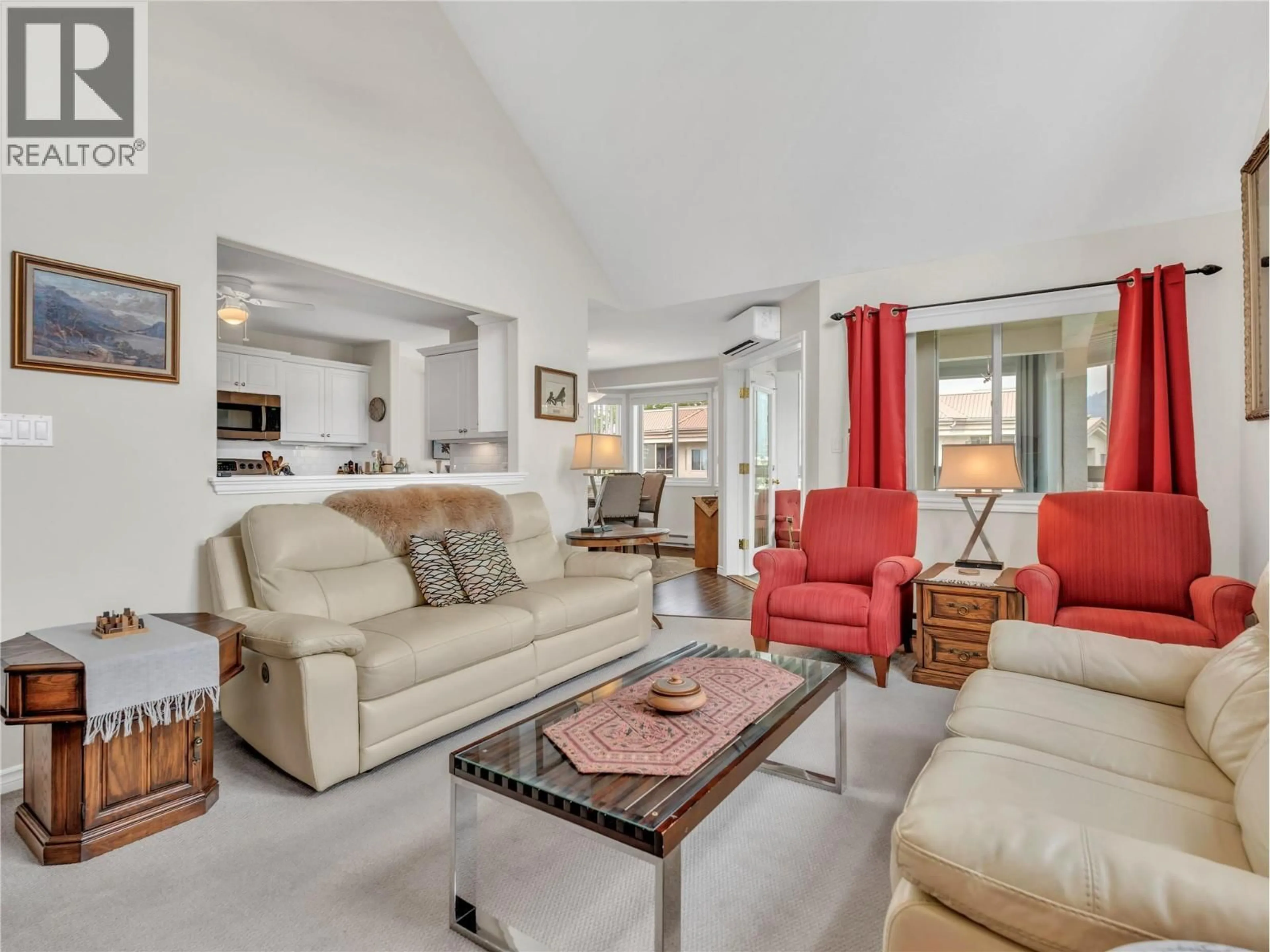 Living room with furniture, unknown for 307 - 8416 JUBILEE ROAD, Summerland British Columbia V0H1Z5