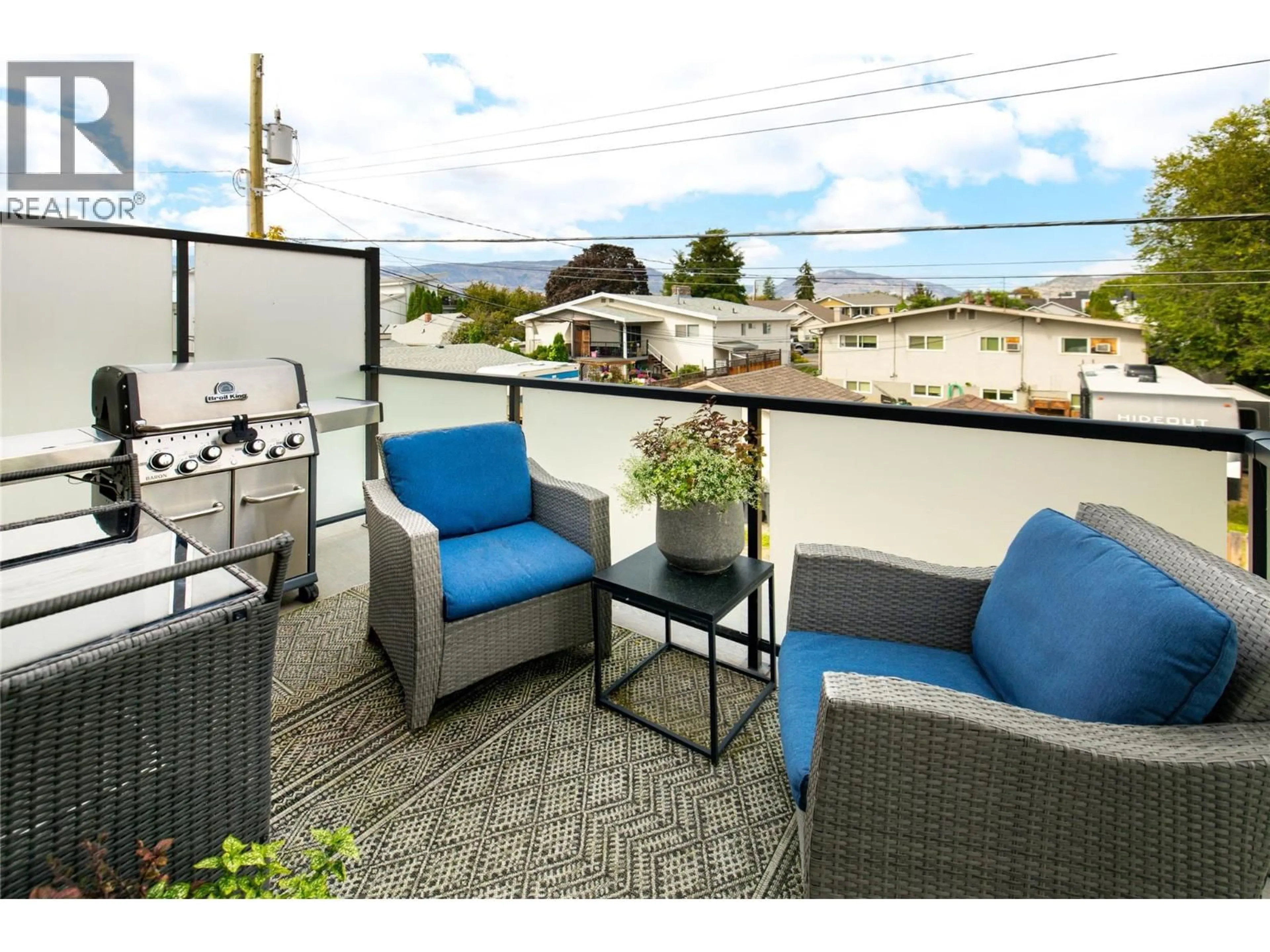 Patio, water/lake/river/ocean view for 798 WARDLAW AVENUE, Kelowna British Columbia V1Y5B9